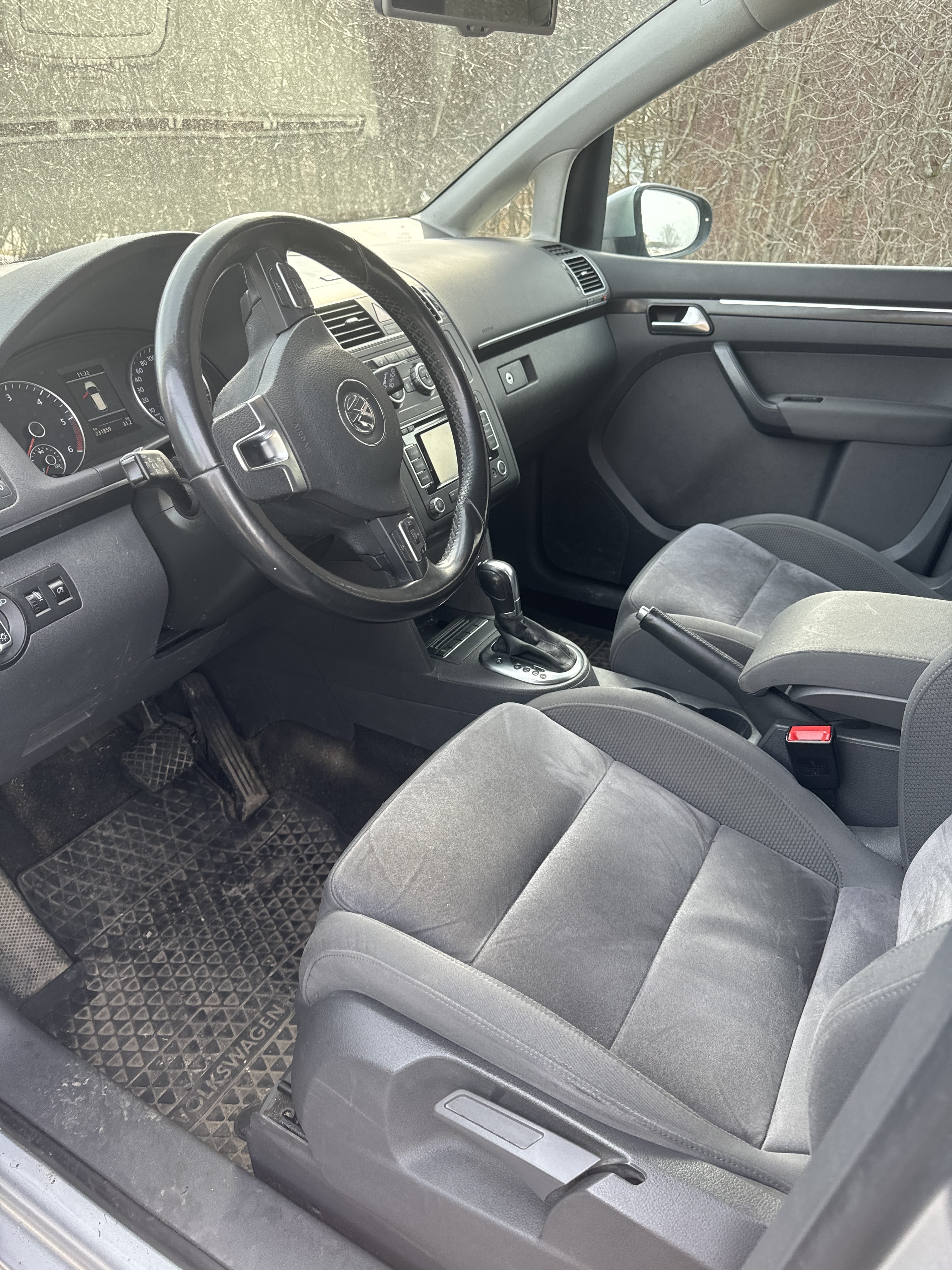 Volkswagen Touran with Roof box