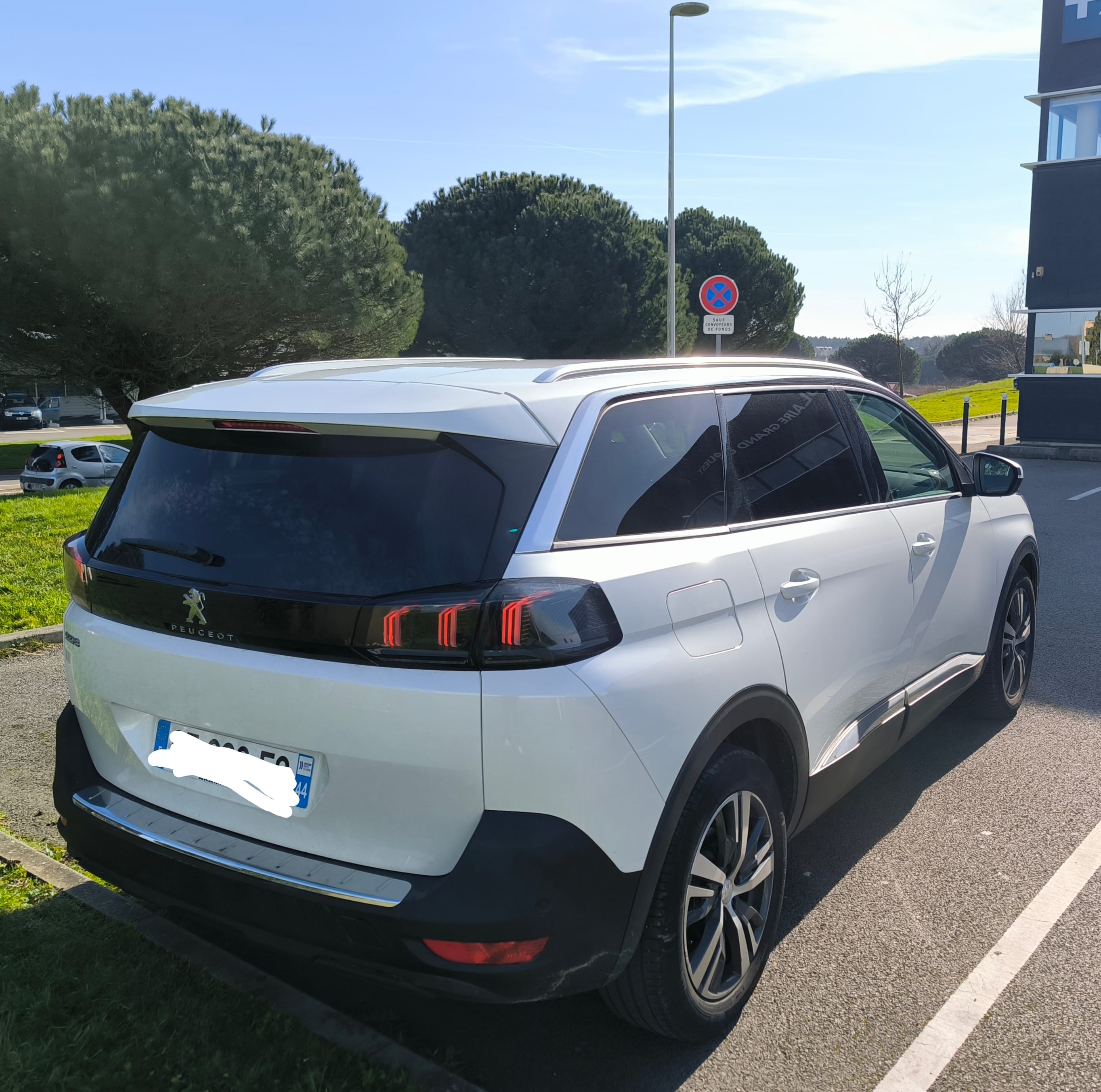 Peugeot 5008 avec Climatisation