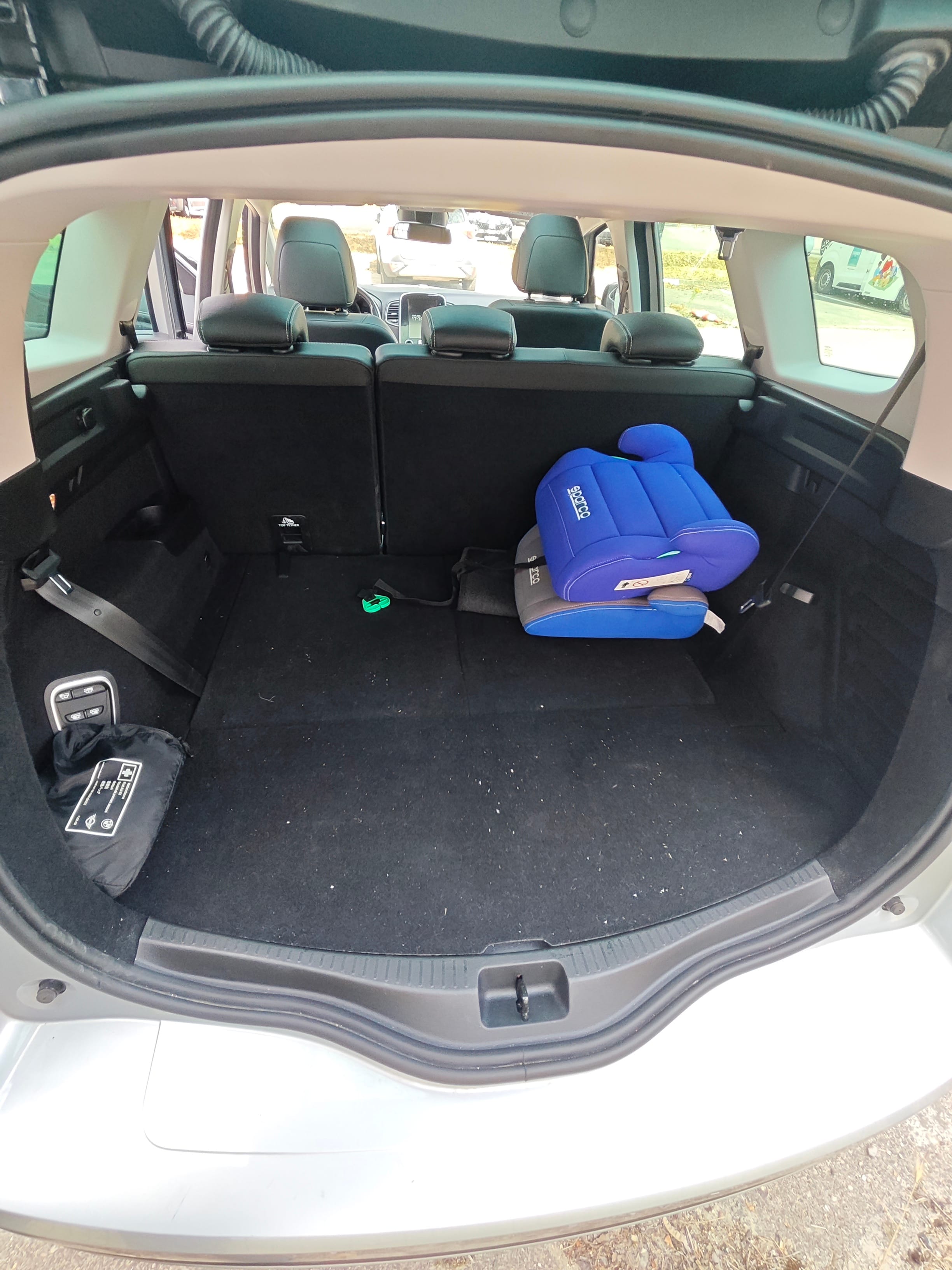 Renault Grand Scenic avec Apple CarPlay