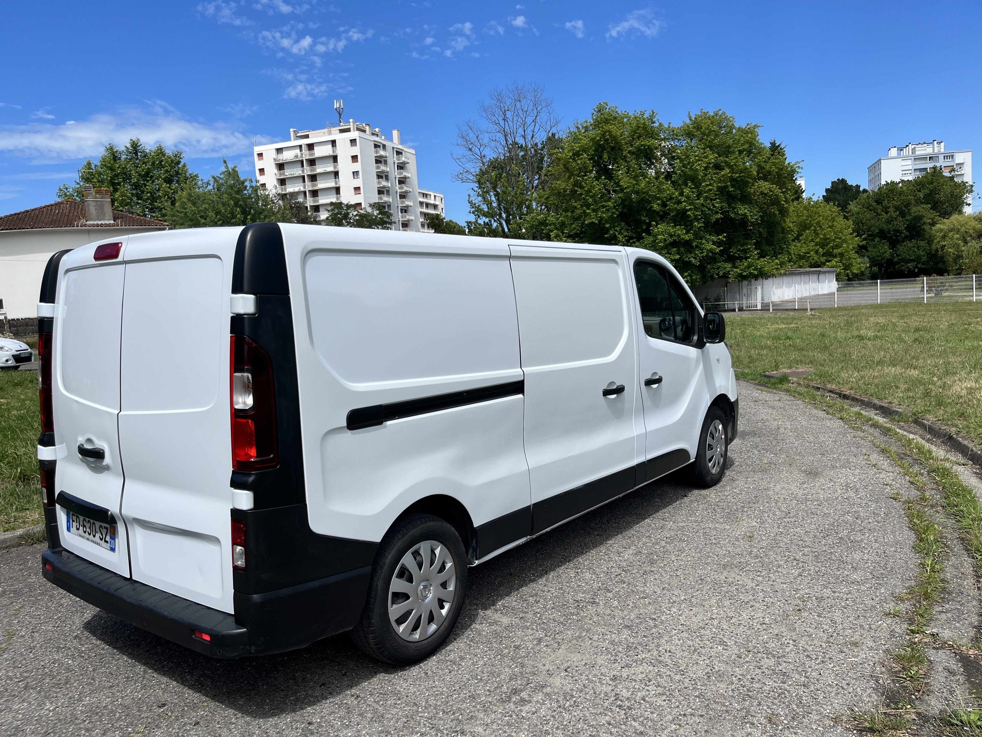 Renault Trafic L2H1 avec Climatisation