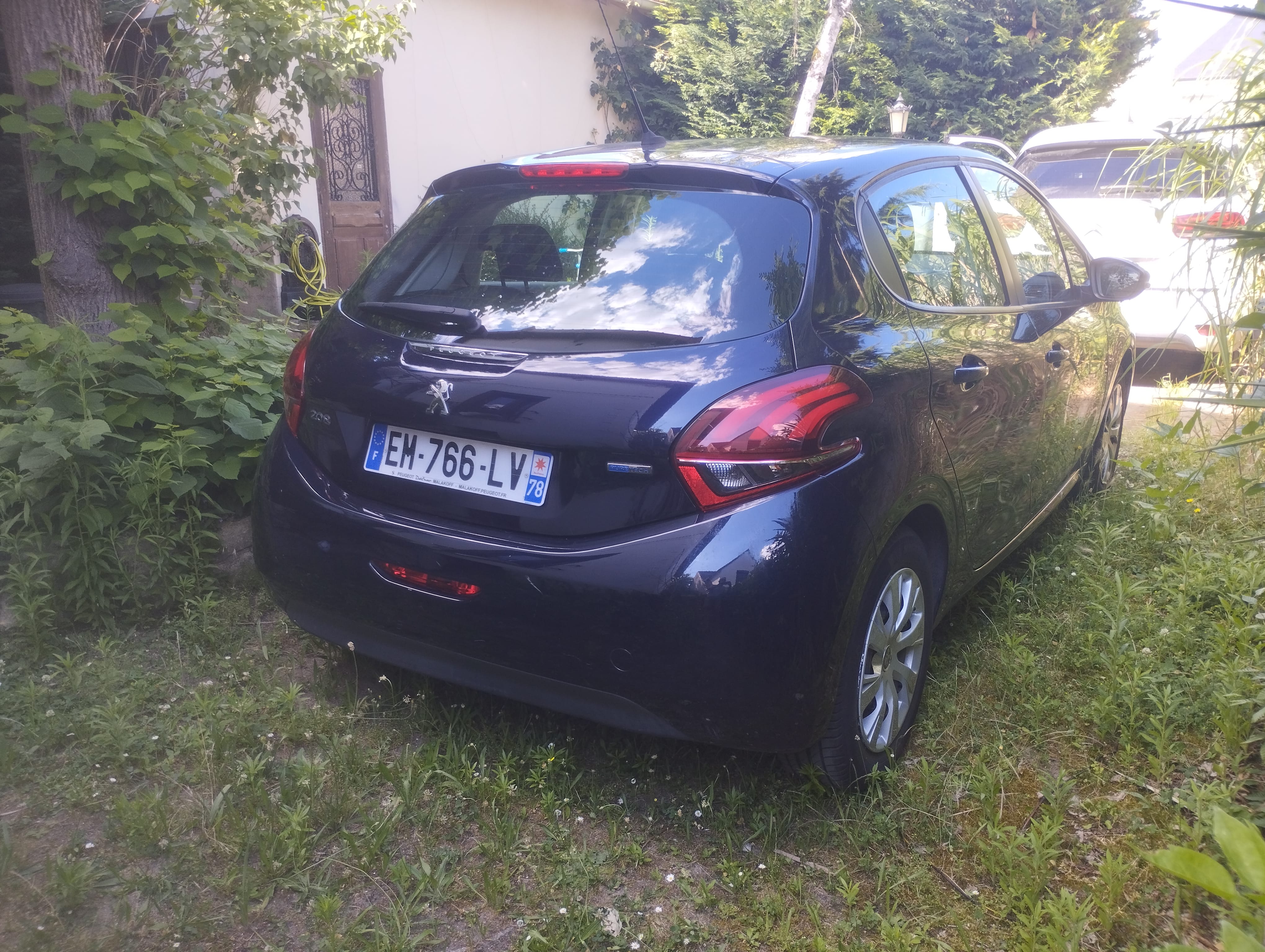 Peugeot 208 1.2 PureTech 82 avec Régulateur de vitesse