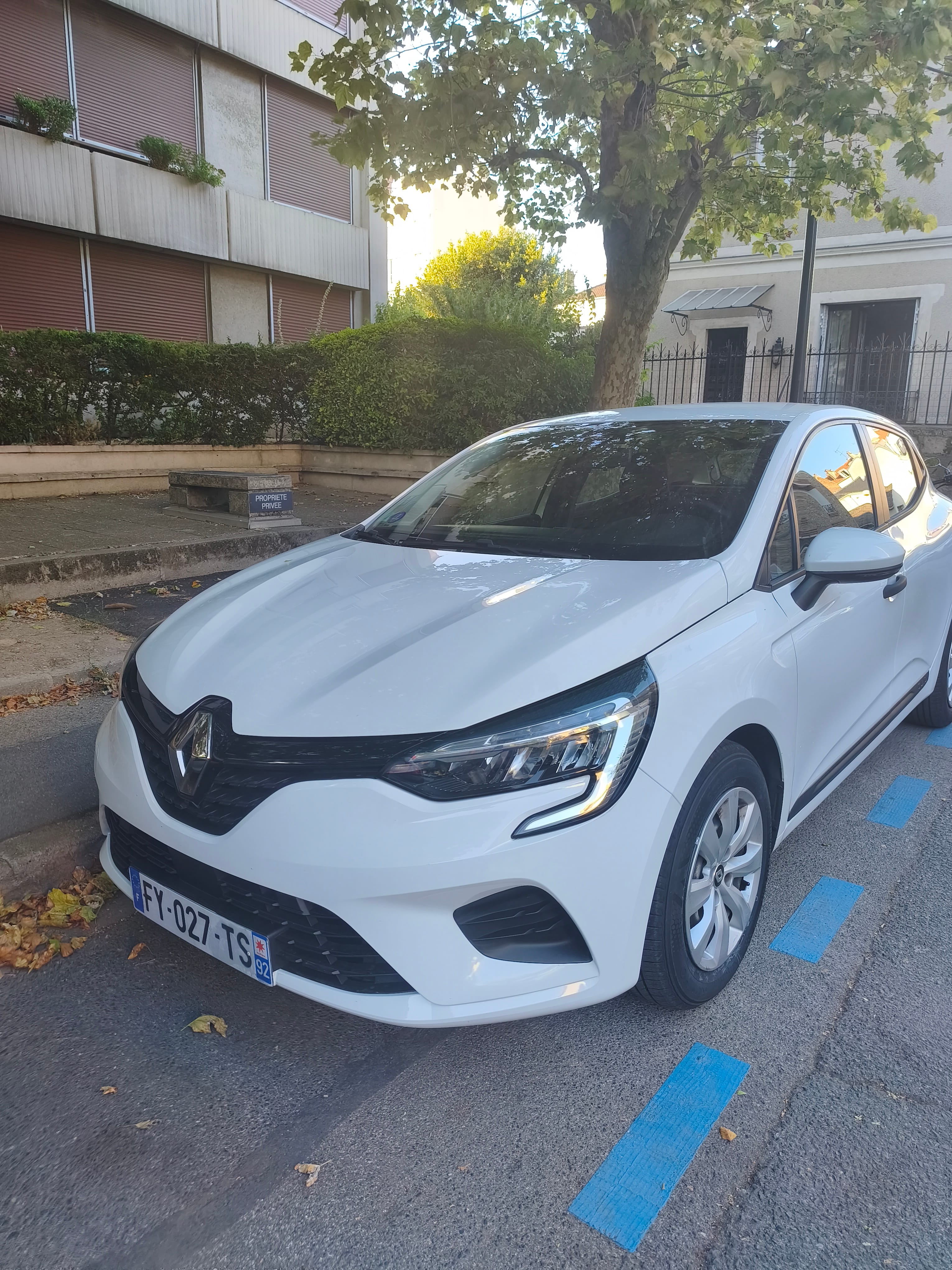 Renault Clio 1.0 Air 69 Ch, 2021, Essence 95