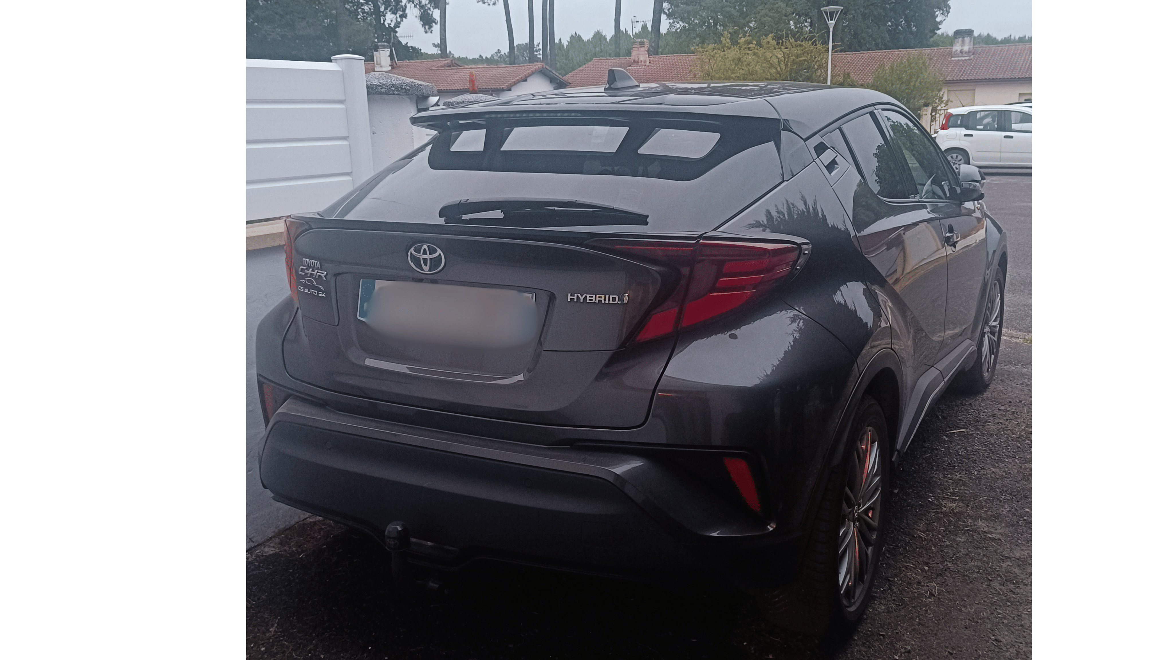 Toyota C-HR Hybrid avec Climatisation