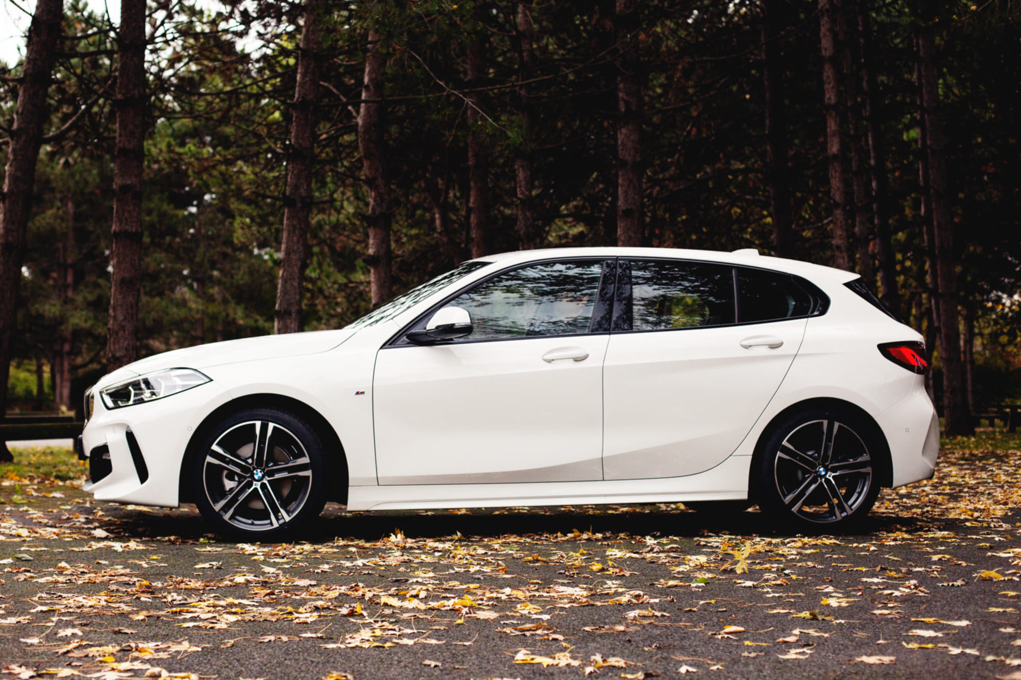 BMW Série 1 (GS272) (Boite auto, Connectivité smartphone,GPS...) avec Climatisation