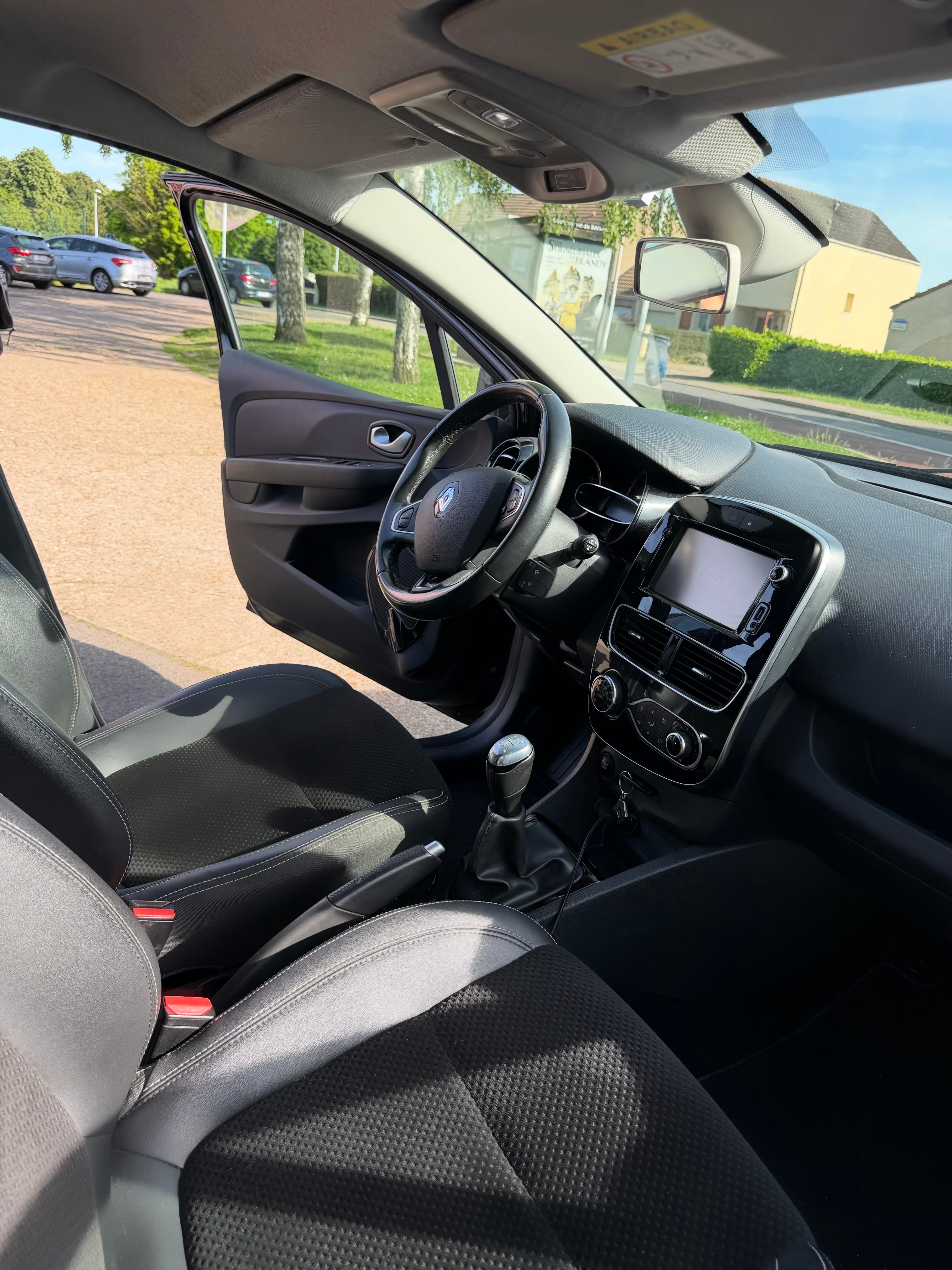 Renault Clio avec Audio Bluetooth