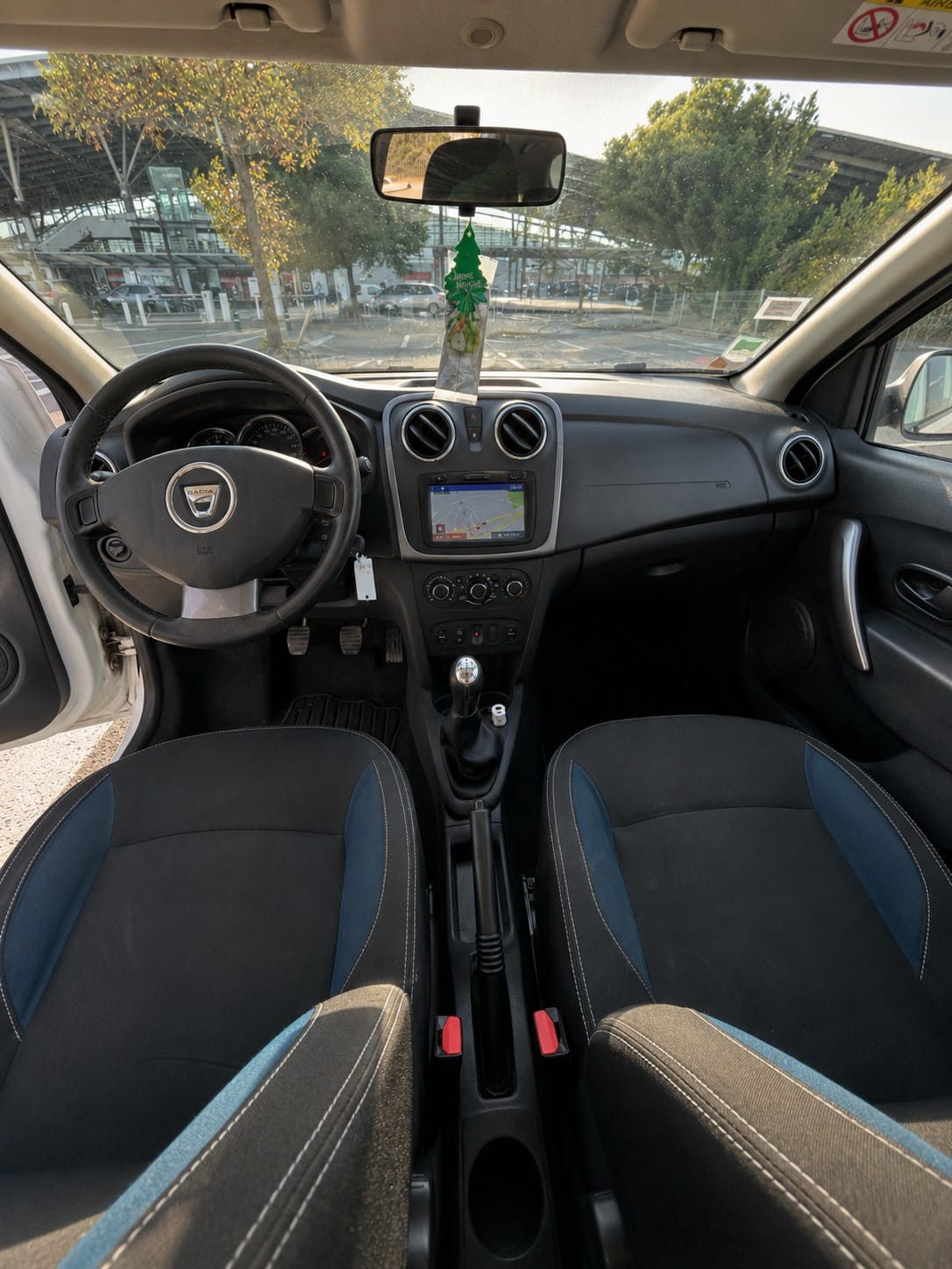Dacia Sandero Stepway avec Audio Bluetooth