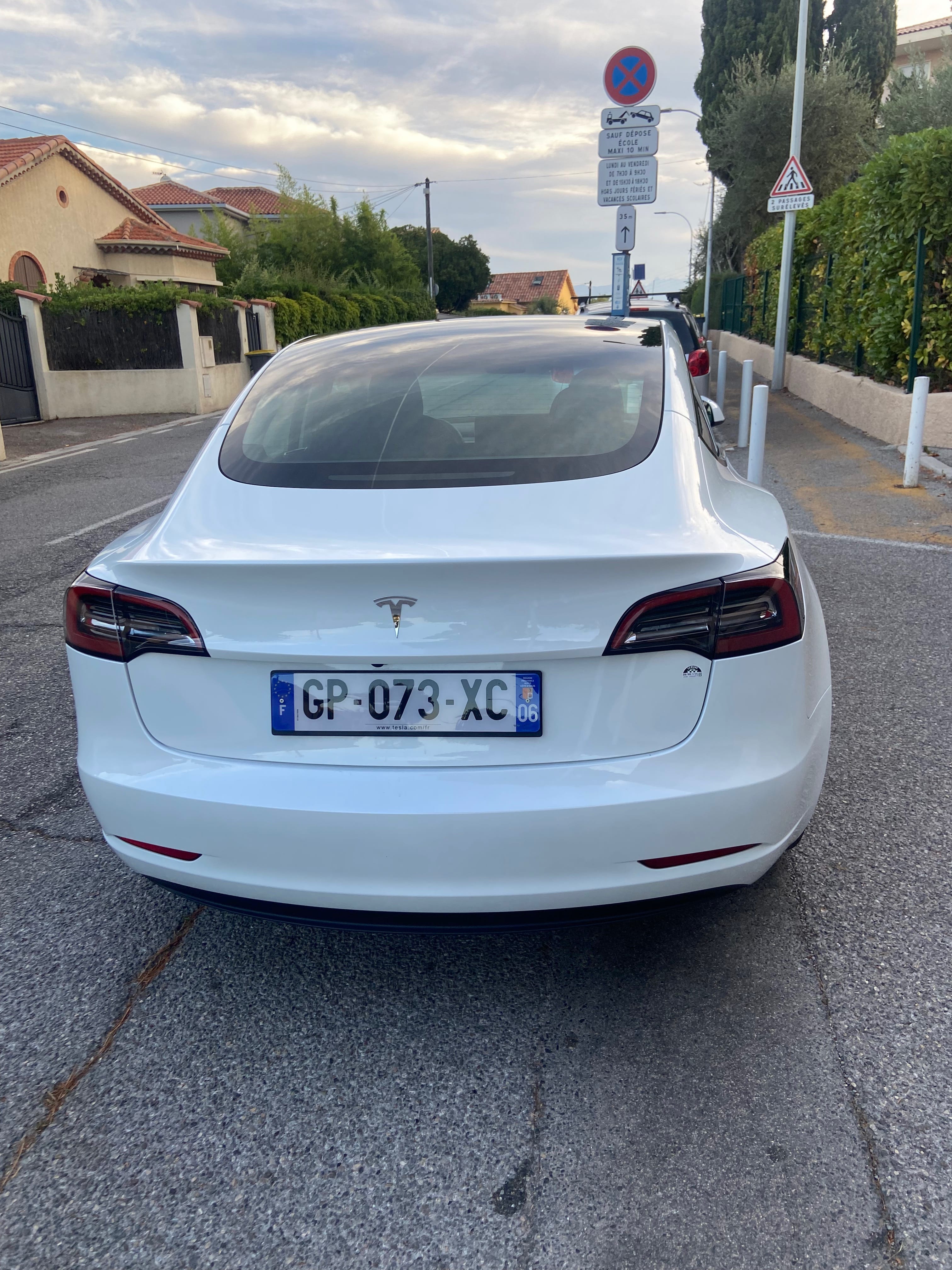 Tesla Model 3 Long Range avec Régulateur de vitesse