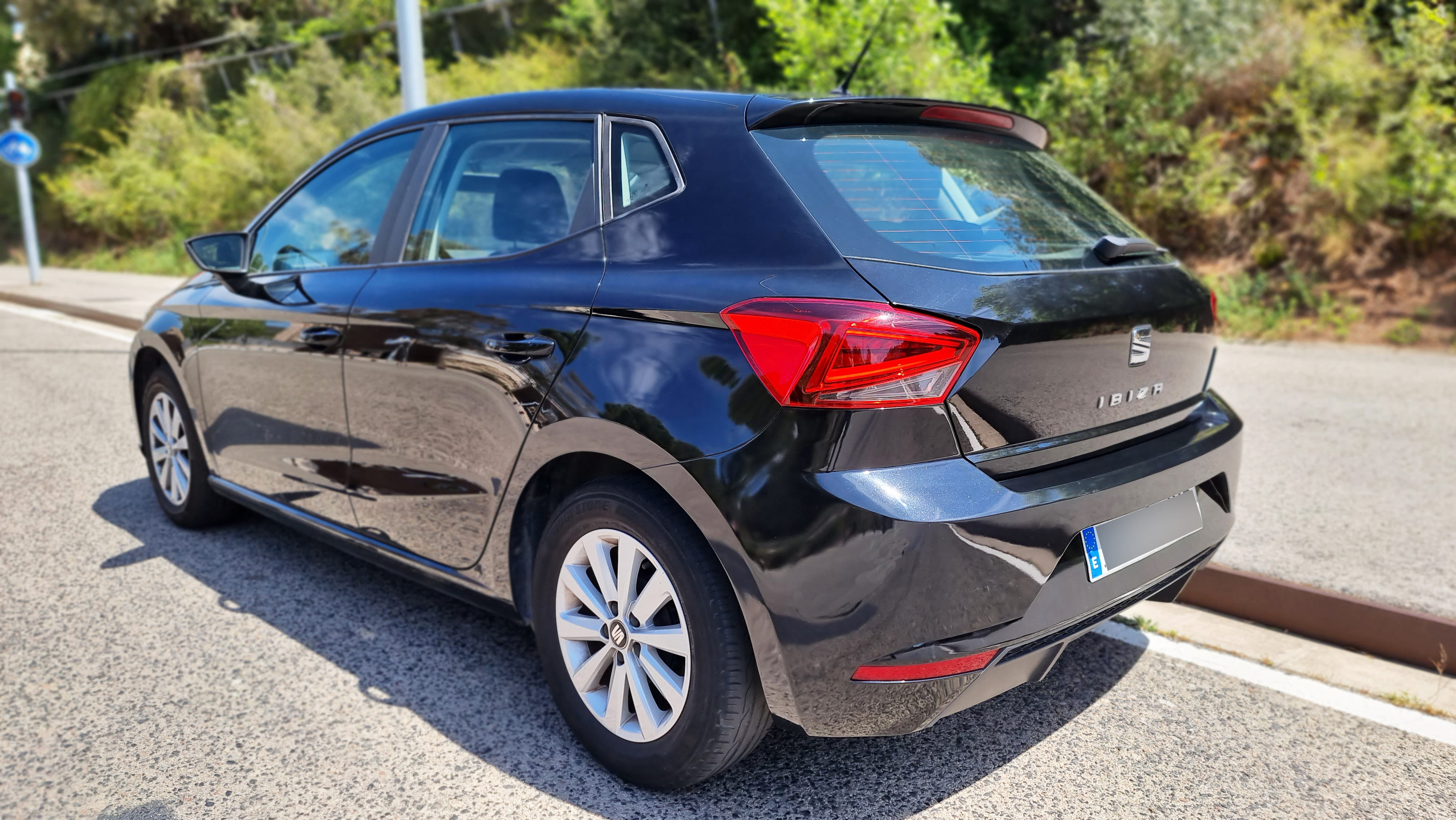 Seat Ibiza Black Edition TSI avec Climatisation