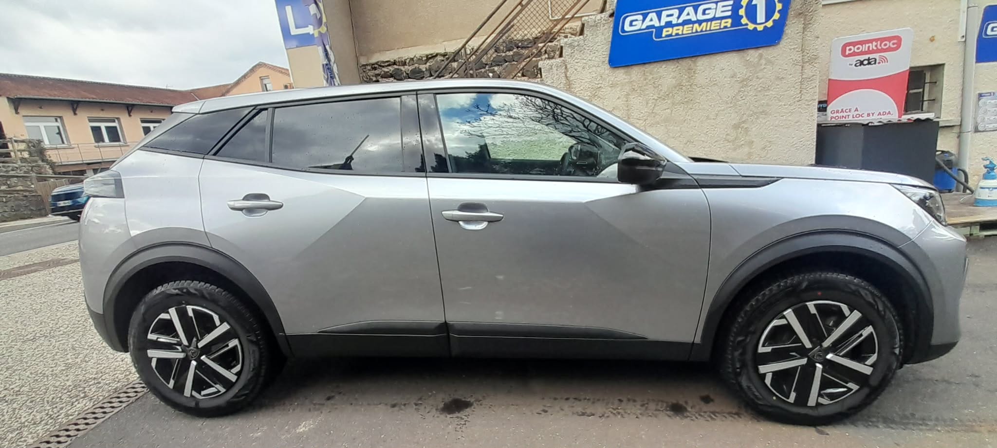 Peugeot 2008 1.2 avec Caméra de recul
