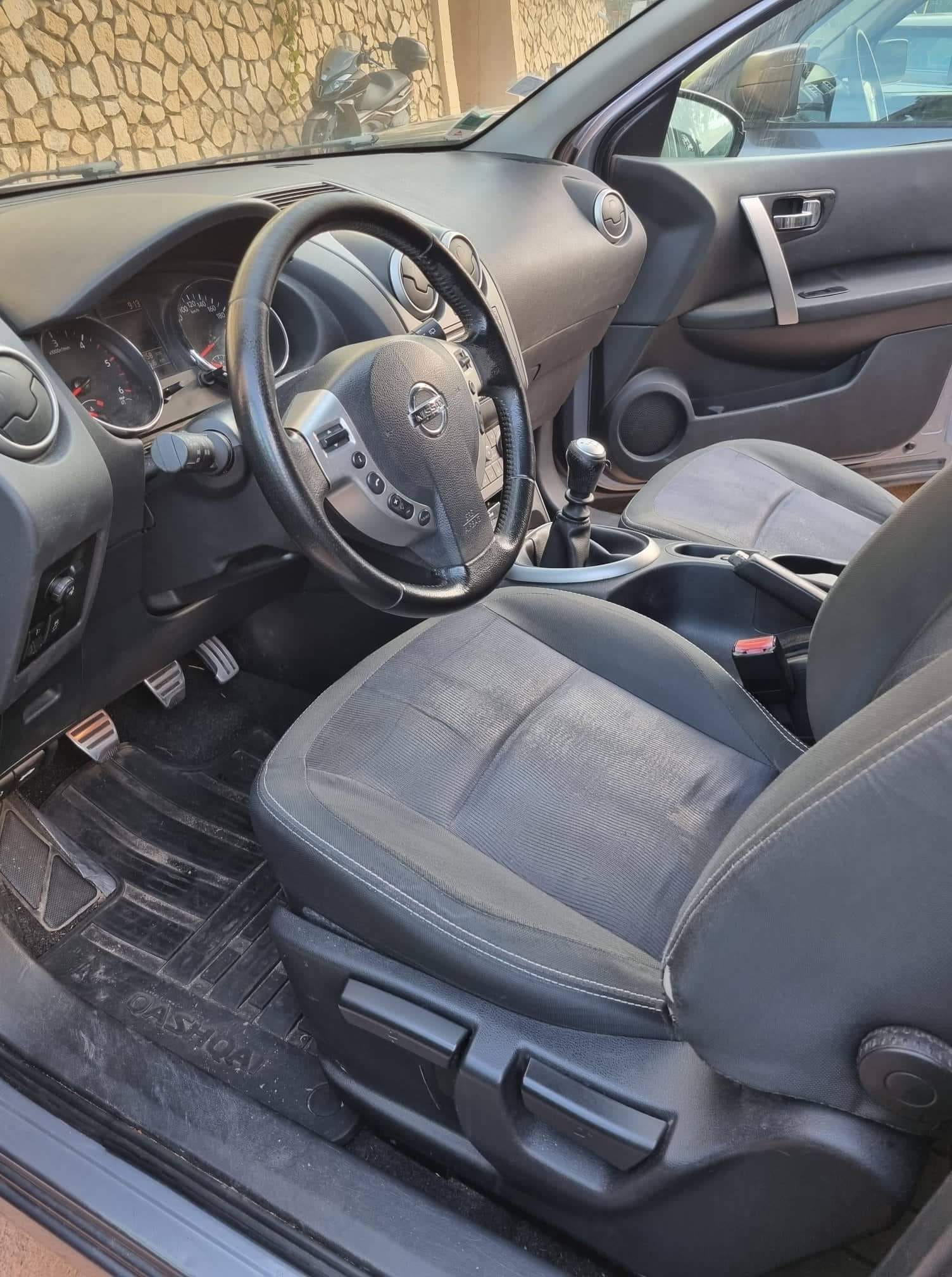 Nissan Qashqai avec GPS