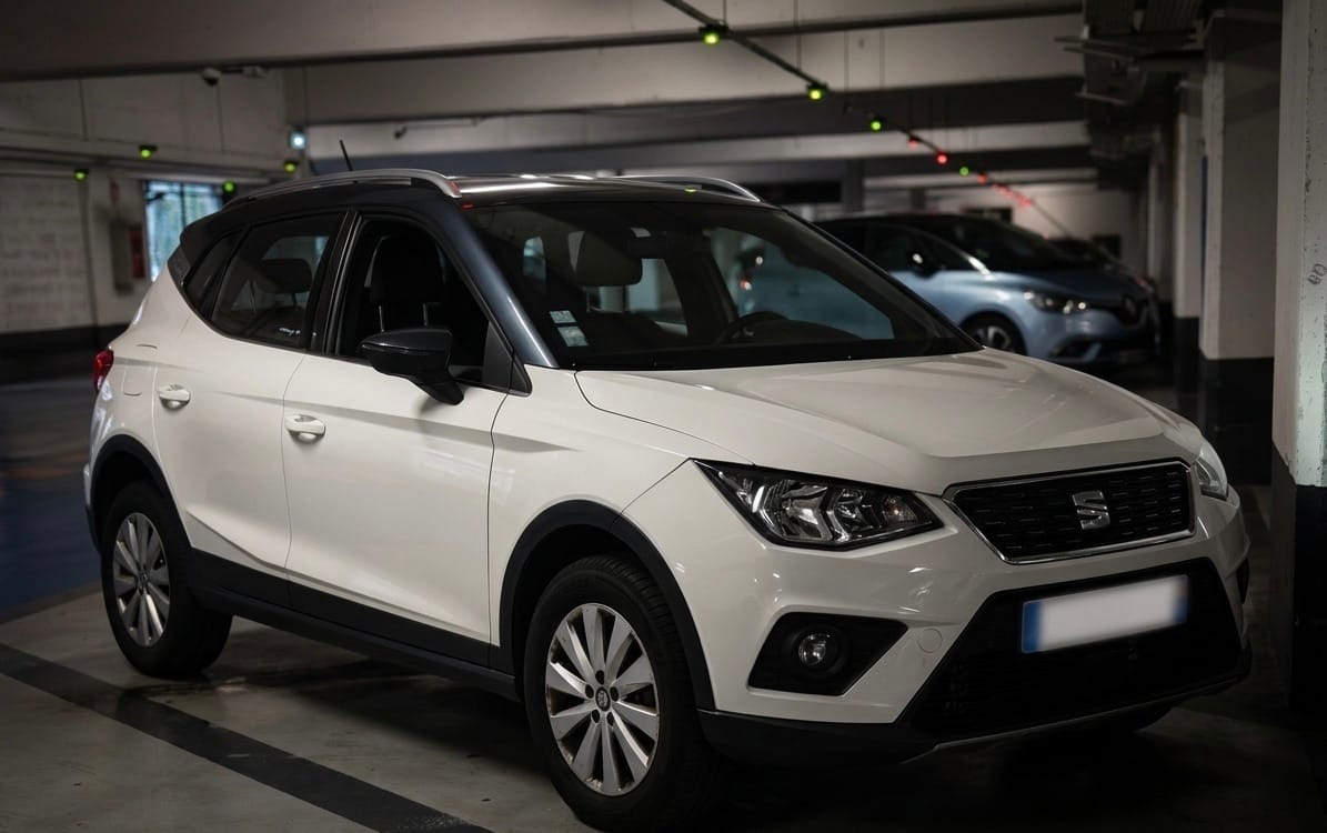 Seat Arona, 2018, Essence 95