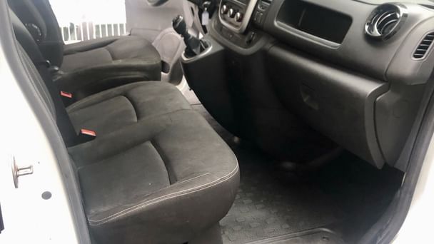 Renault Trafic Renault Trafic L2 rallongé à louer à Bordeaux – Idéal déménagement & transport XXL ! avec GPS