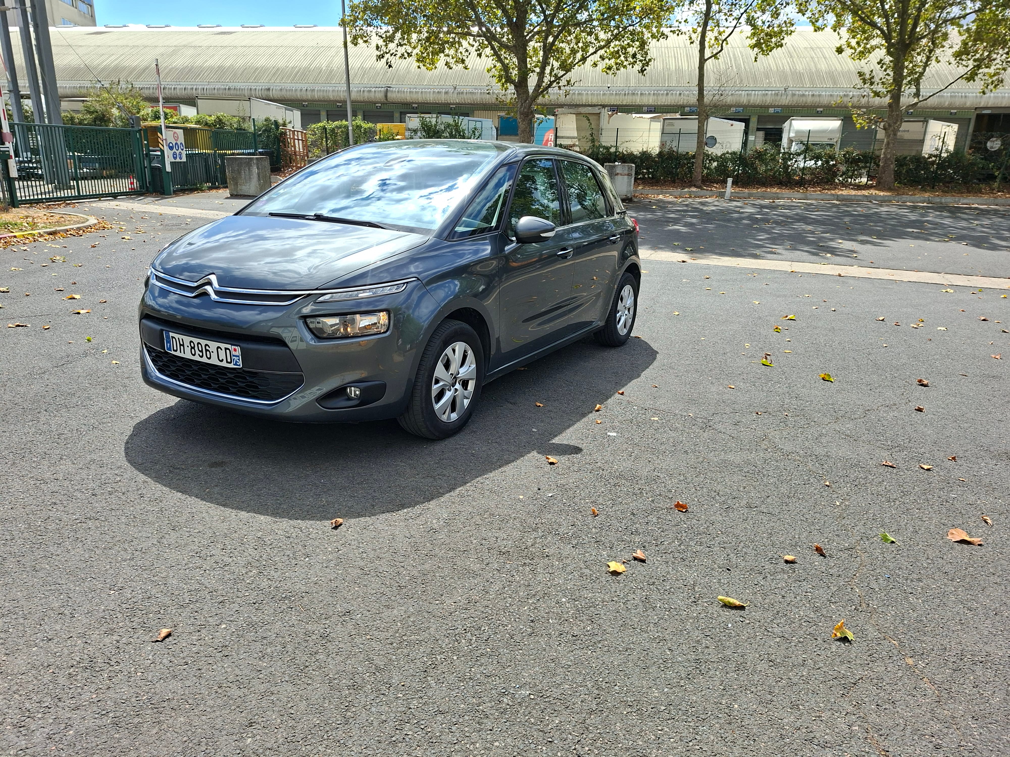 Citroen C4 Picasso, 2014, Essence 98