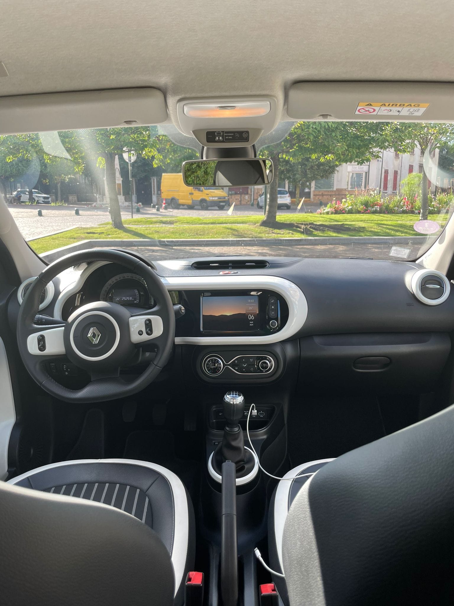Renault Twingo avec Régulateur de vitesse
