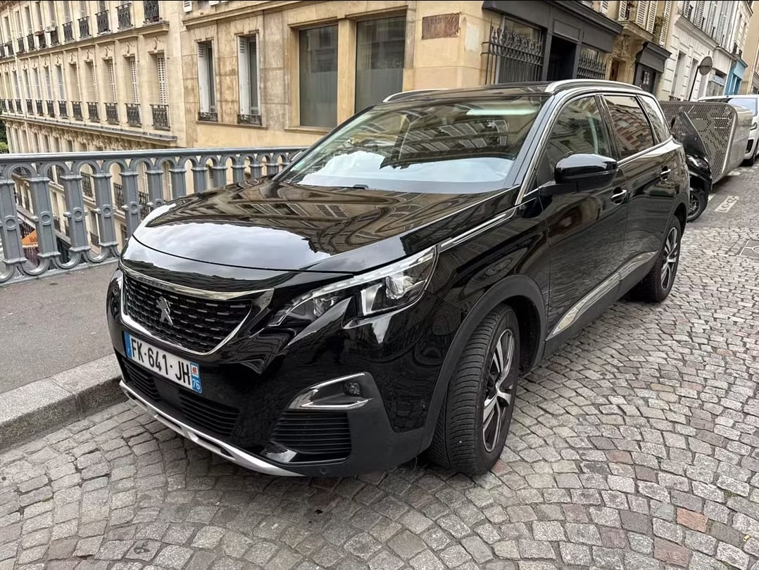 Peugeot 5008 avec Audio Bluetooth