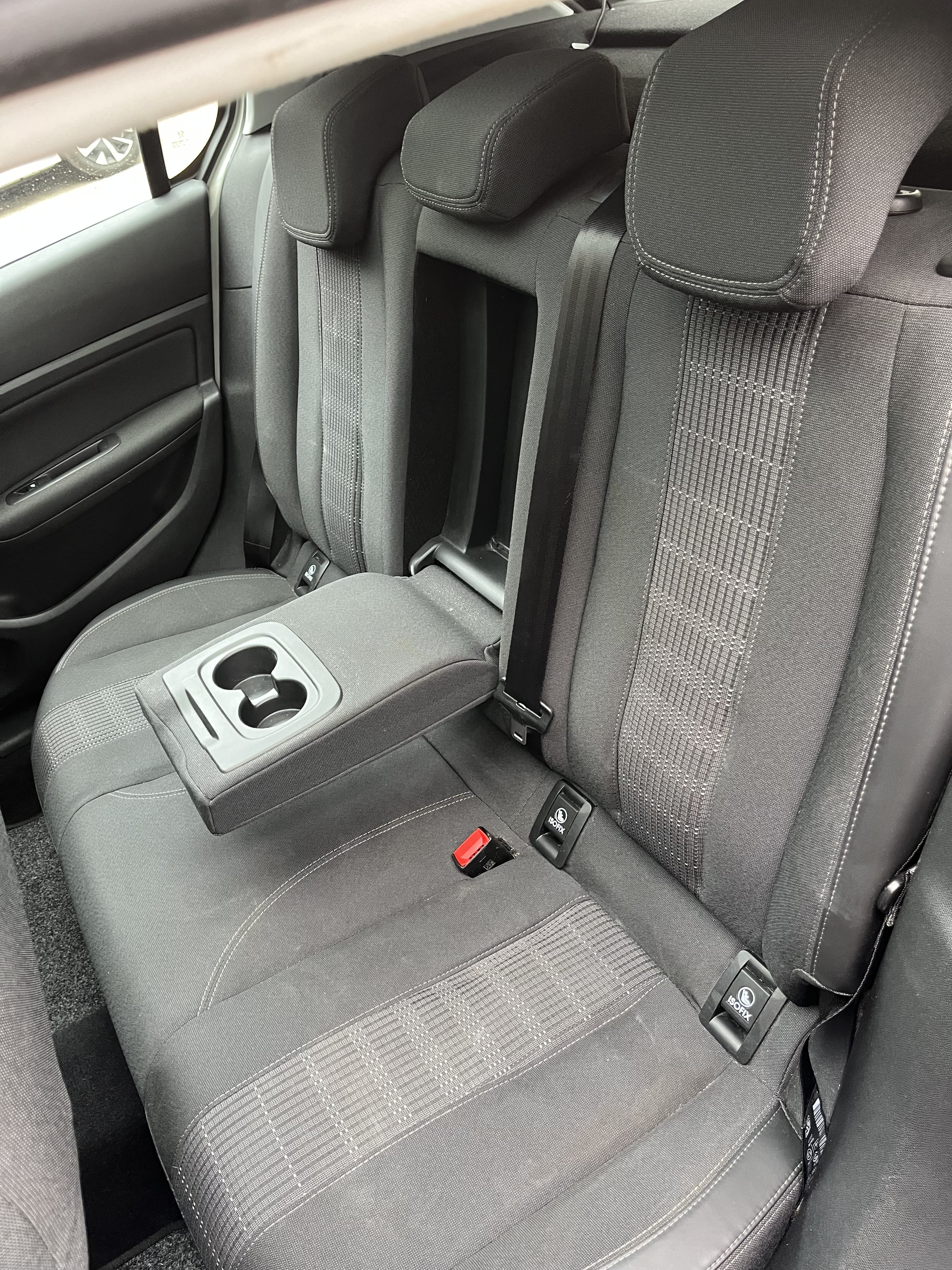 Peugeot 308 avec Apple CarPlay