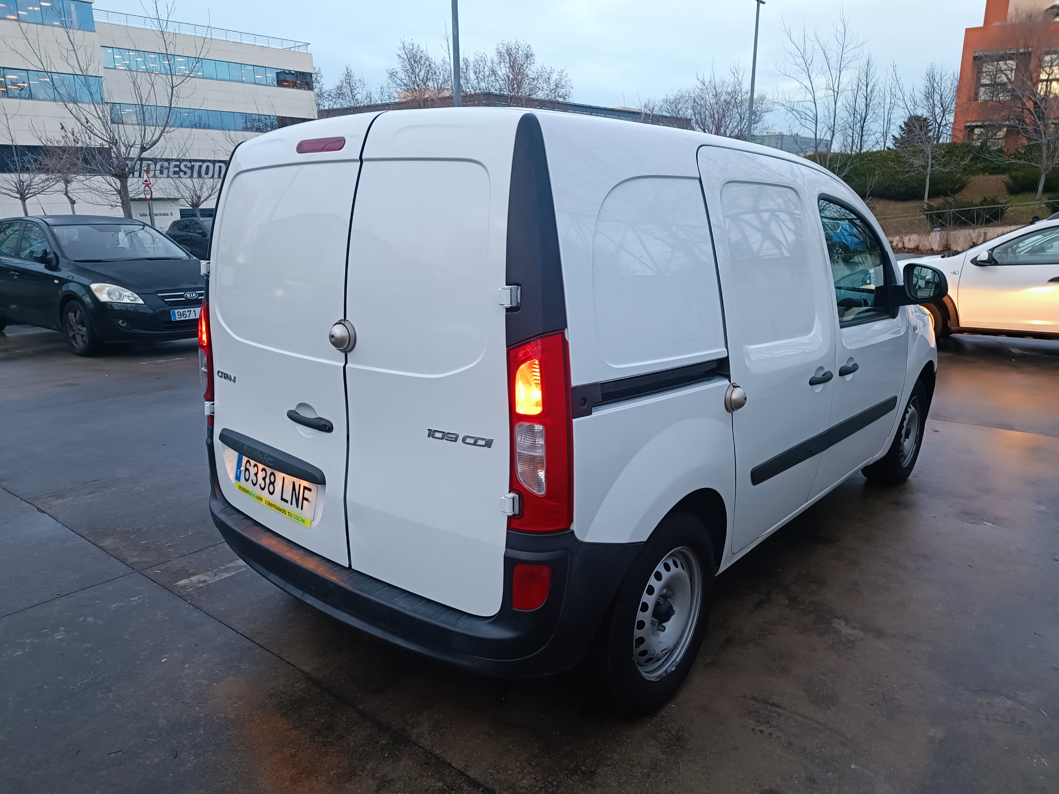 Mercedes-Benz Citan Furgoneta con Aire acondicionado