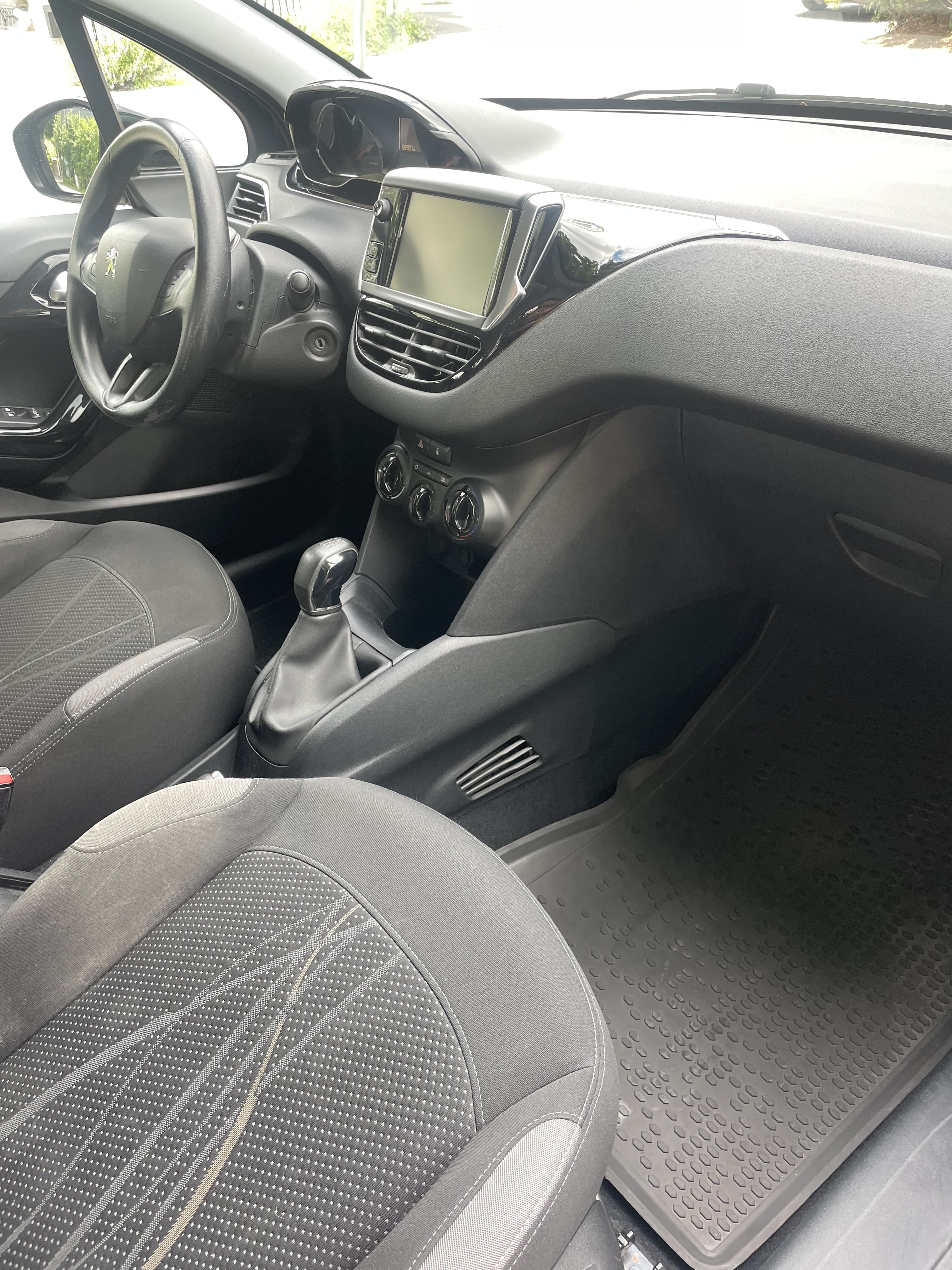 Peugeot 208 med Bluetooth audio