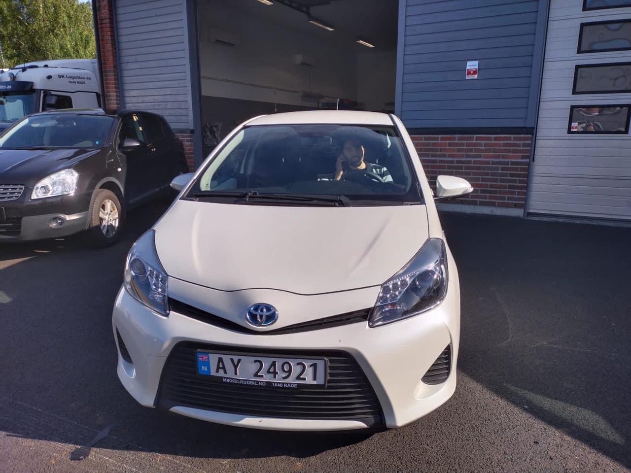 Toyota Yaris Hybrid med Bluetooth audio
