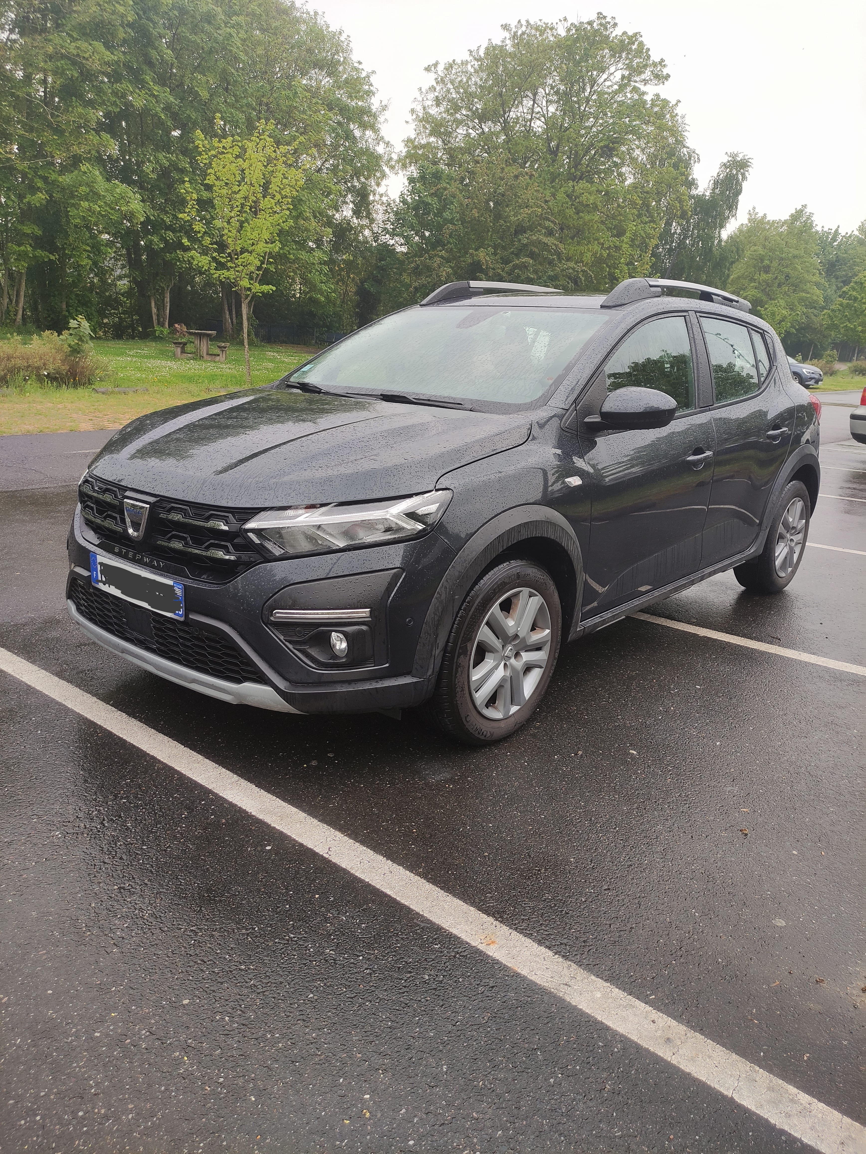 Dacia Sandero Stepway TCE 90 Confort, 2022, Essence 95