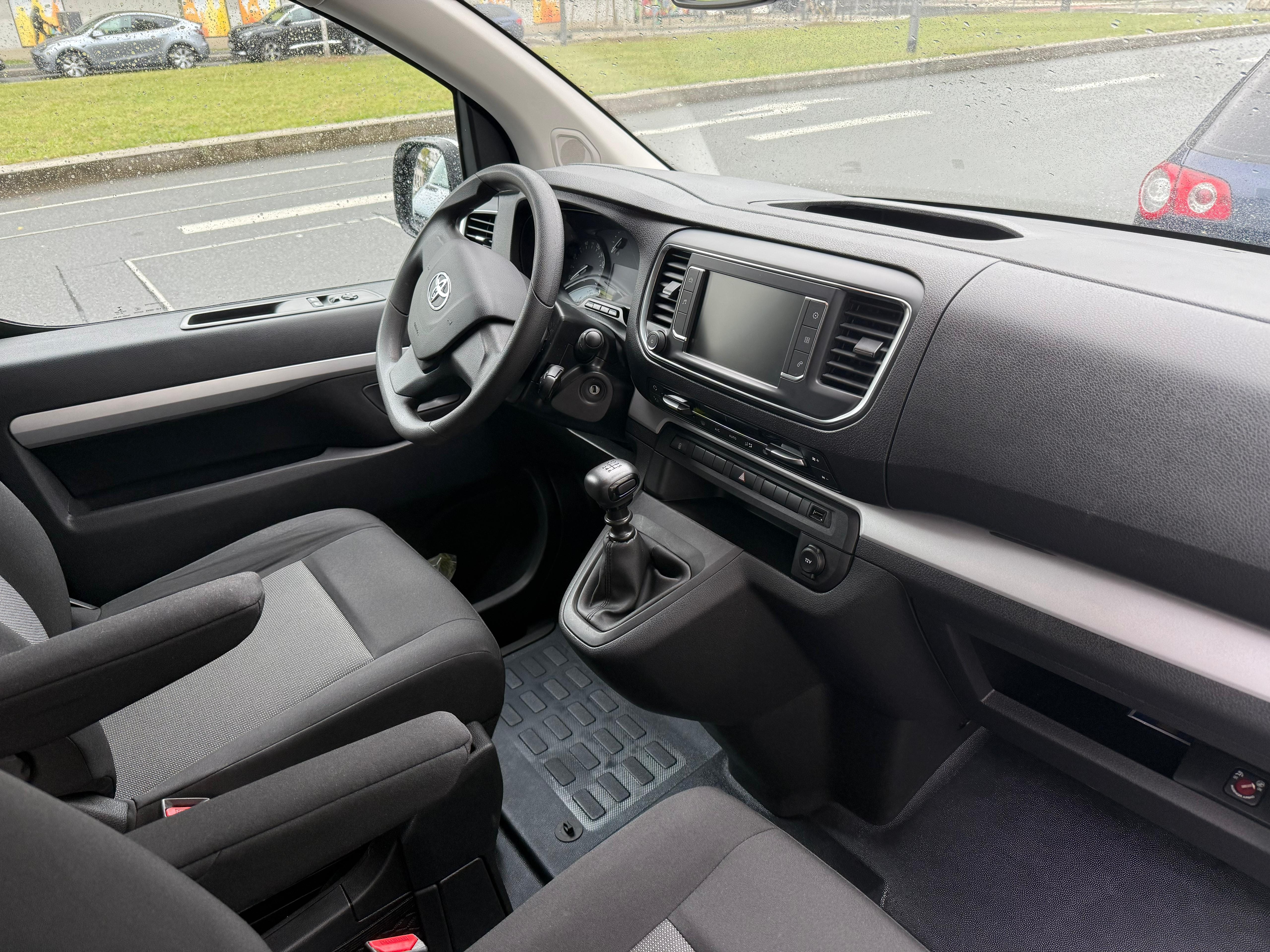 Toyota Proace Verso mit Tempomat
