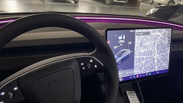 Tesla Model 3 Performance avec GPS