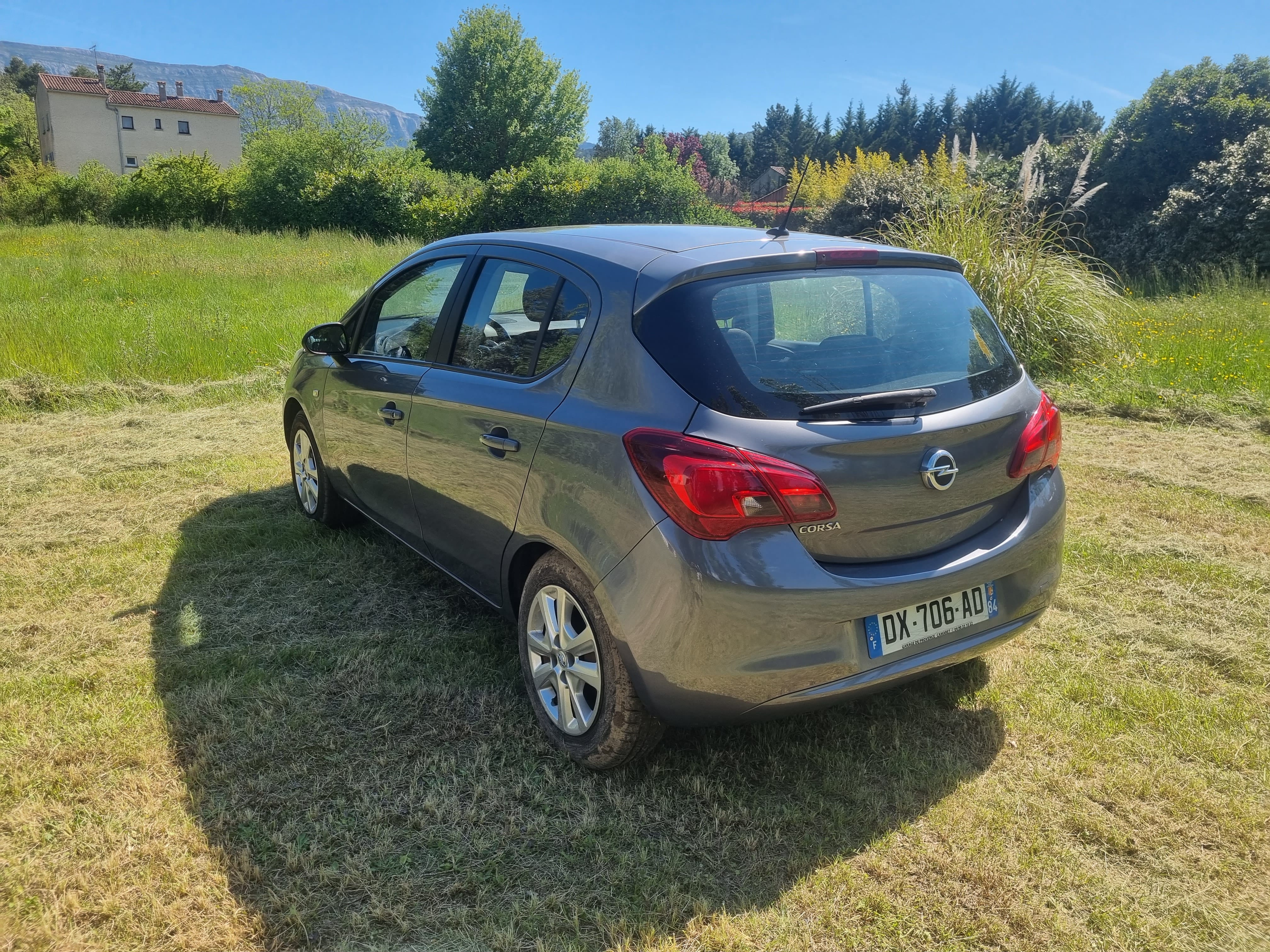 Opel Corsa avec GPS