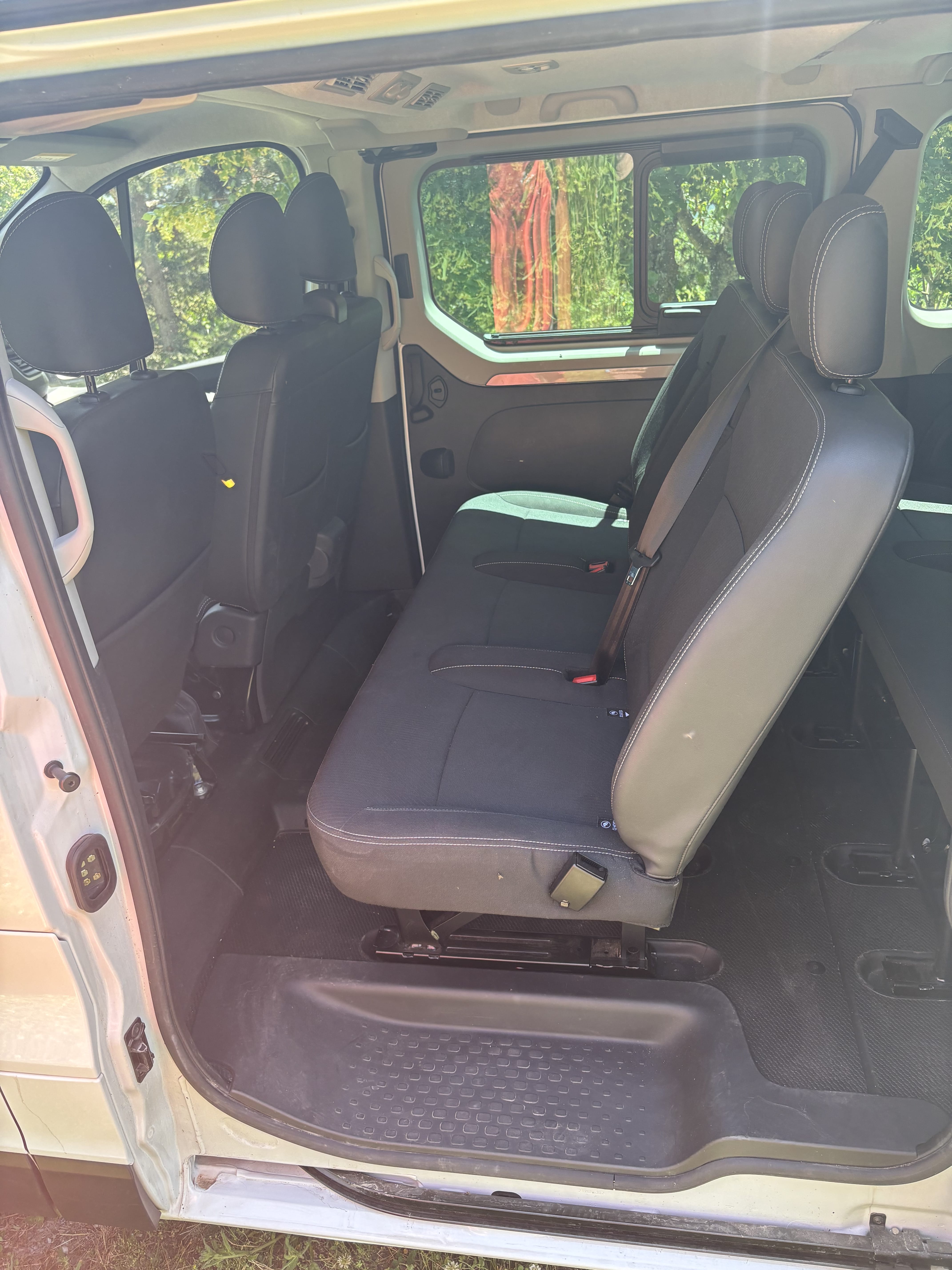 Renault Trafic Passenger avec Siège bébé