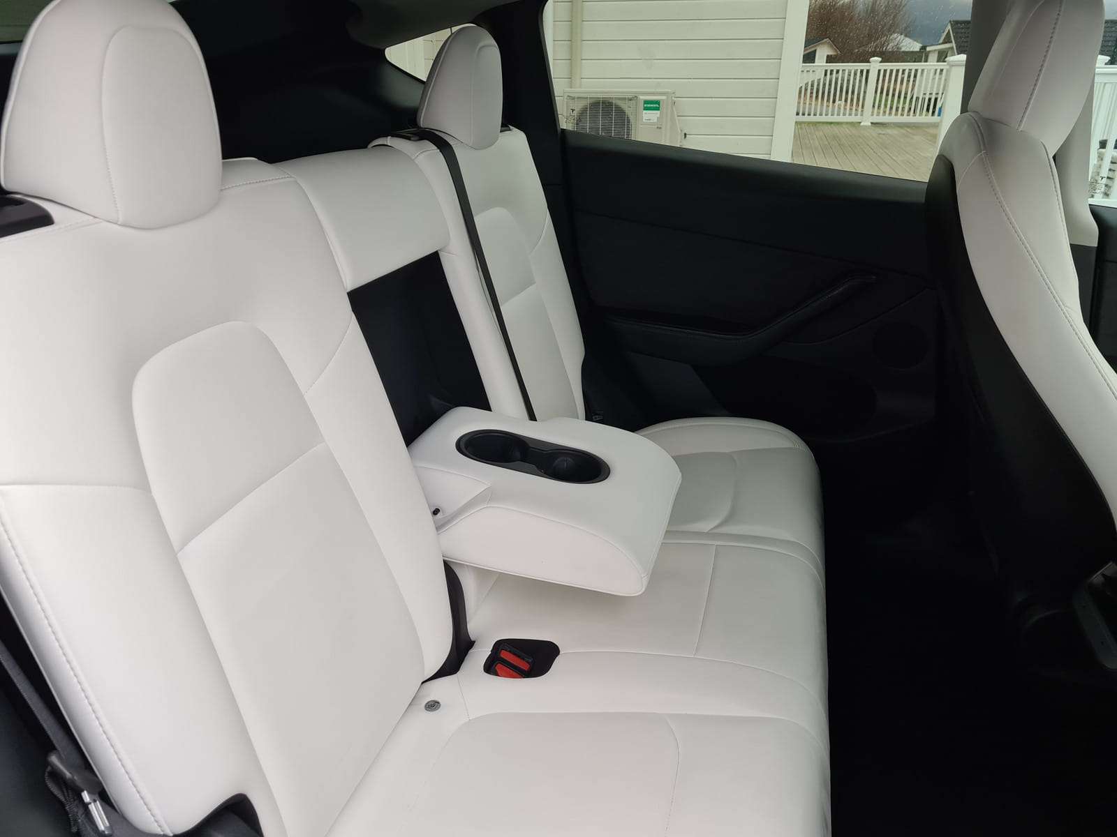 Tesla Model Y Long Range with Baby seat