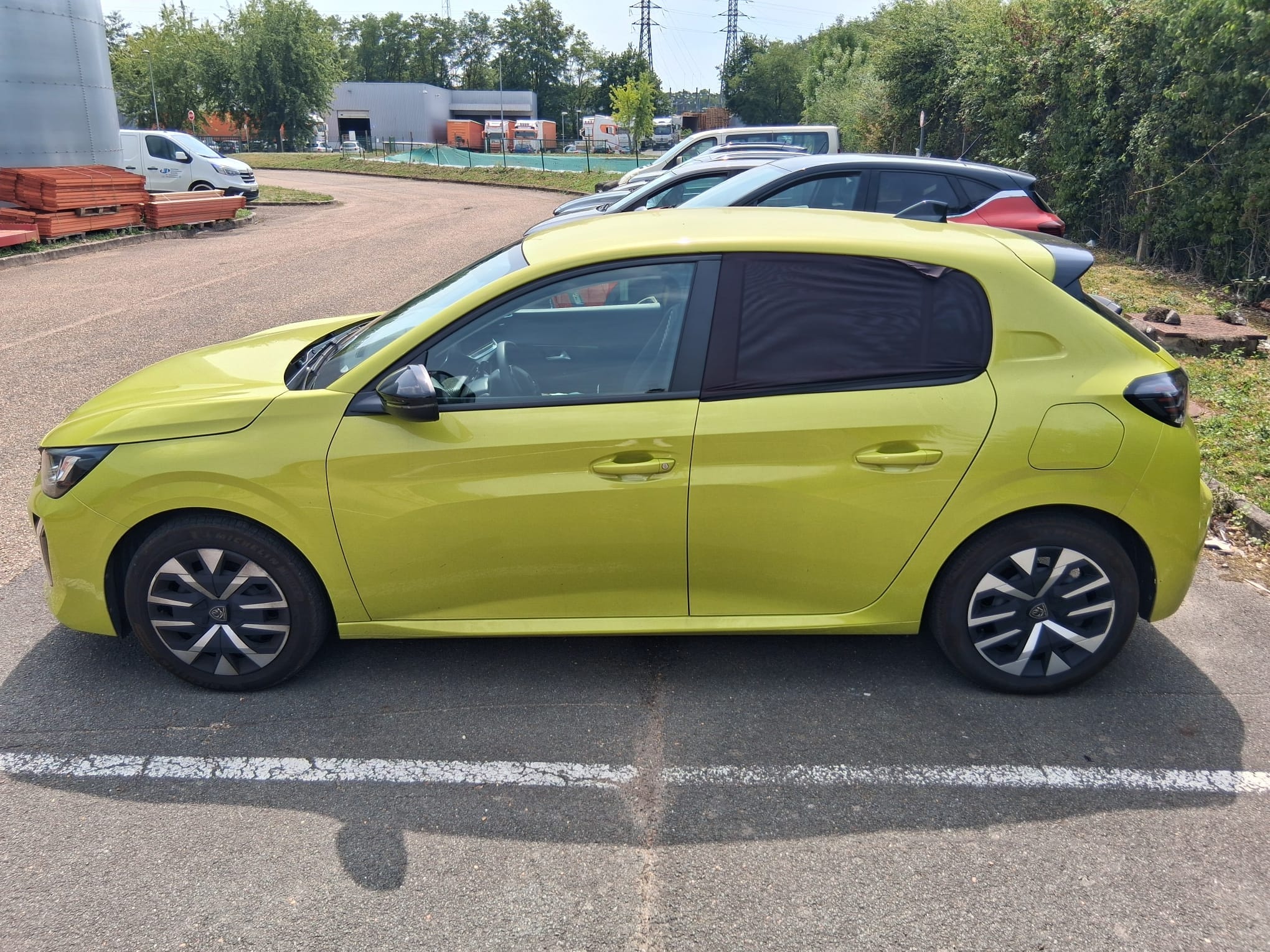 Peugeot 208 avec Climatisation