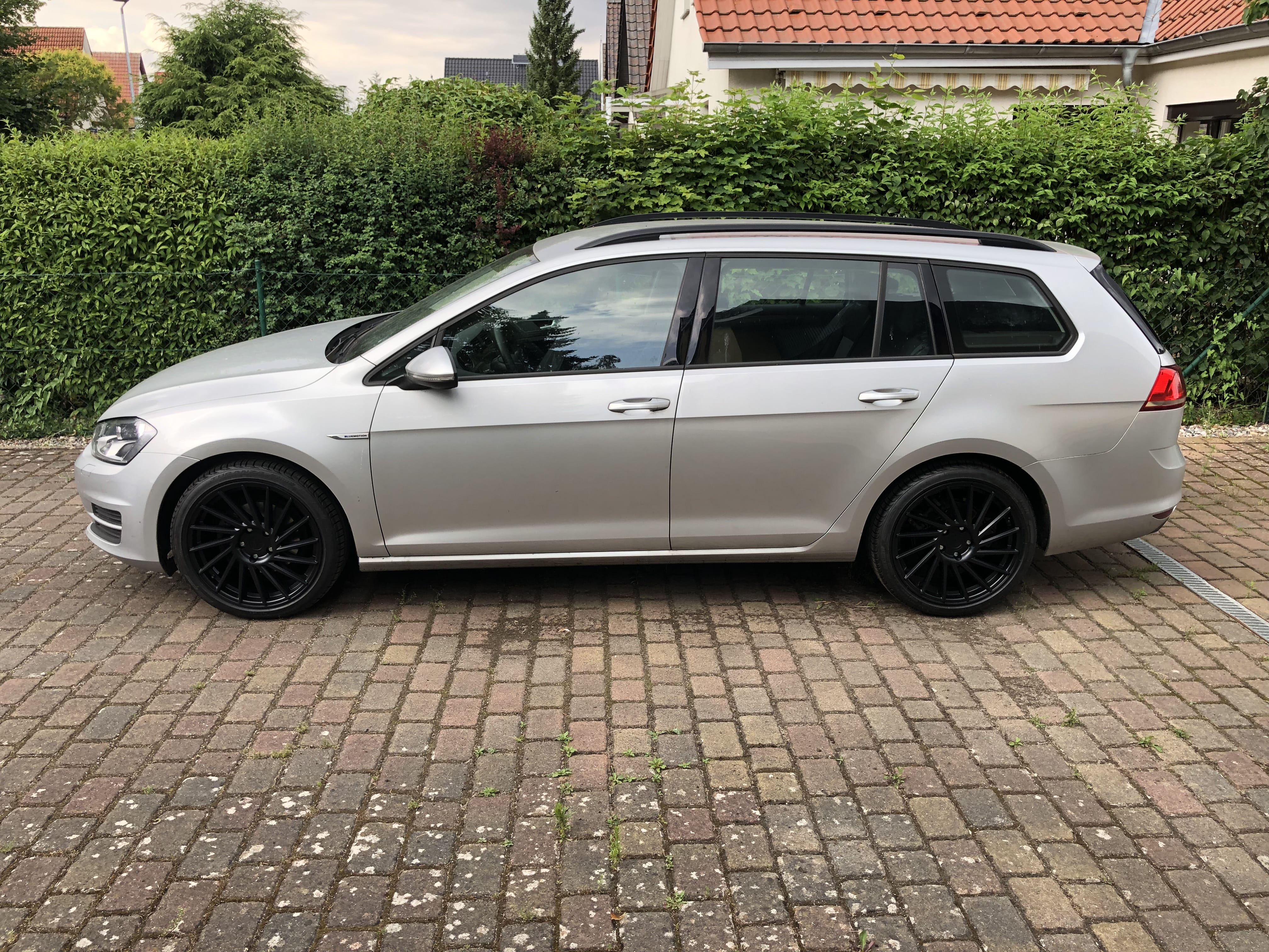 Volkswagen Golf Variant 1.6 TDI mit Klimaanlage
