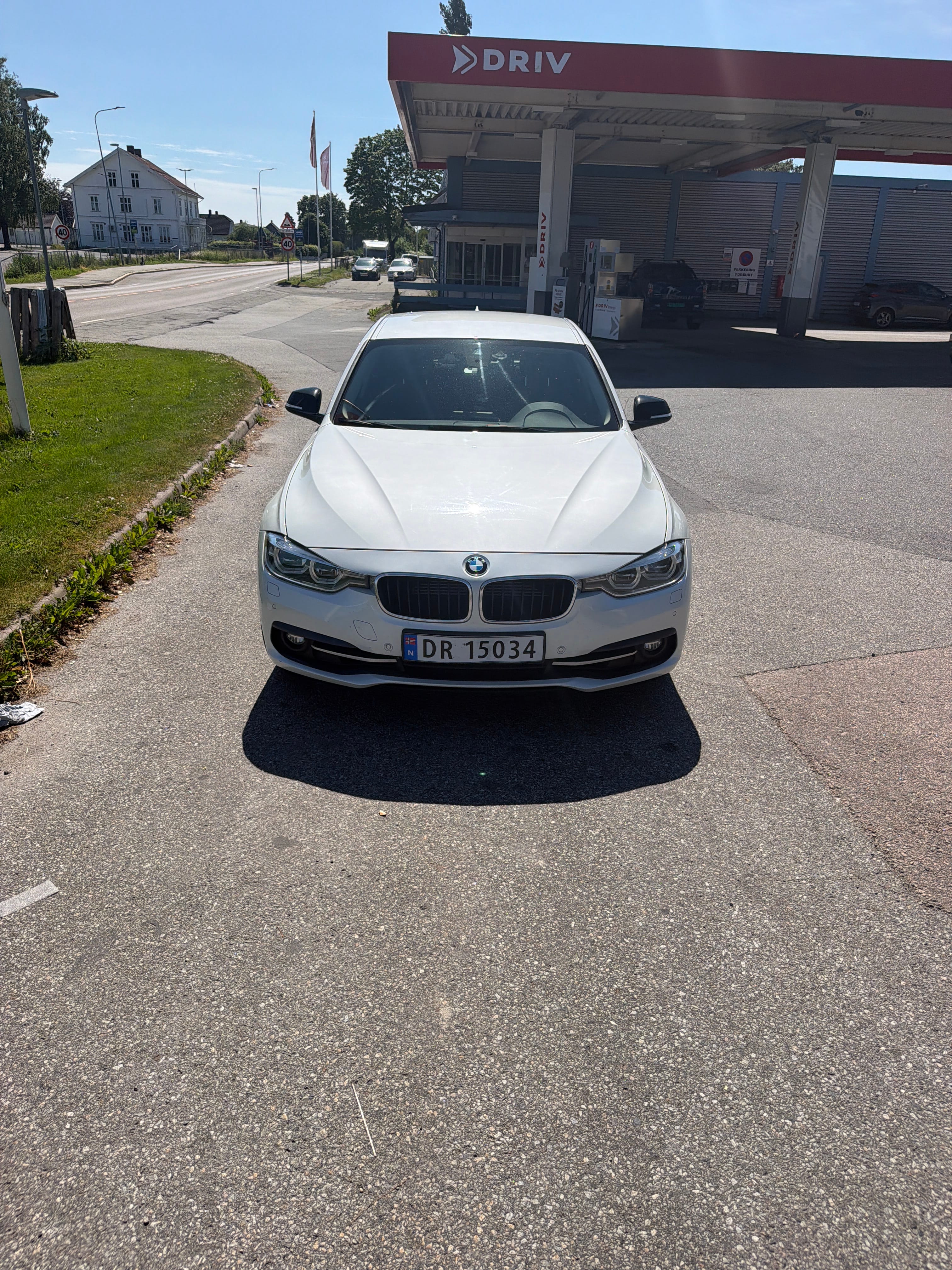 BMW 3 Series 330e iPerformance, 2016, Blyfri 95, automatisk