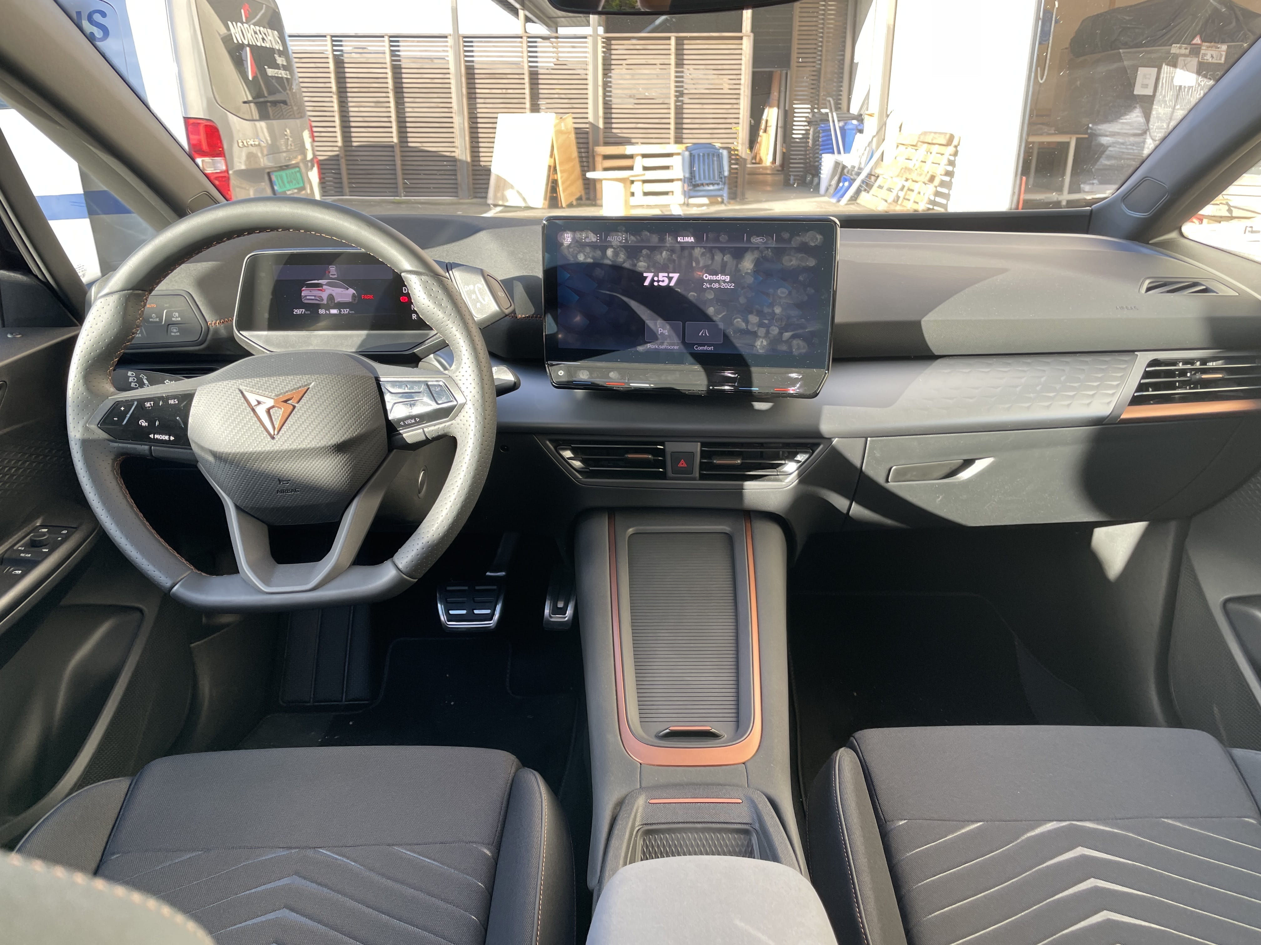 Cupra Born med Cruisekontroll