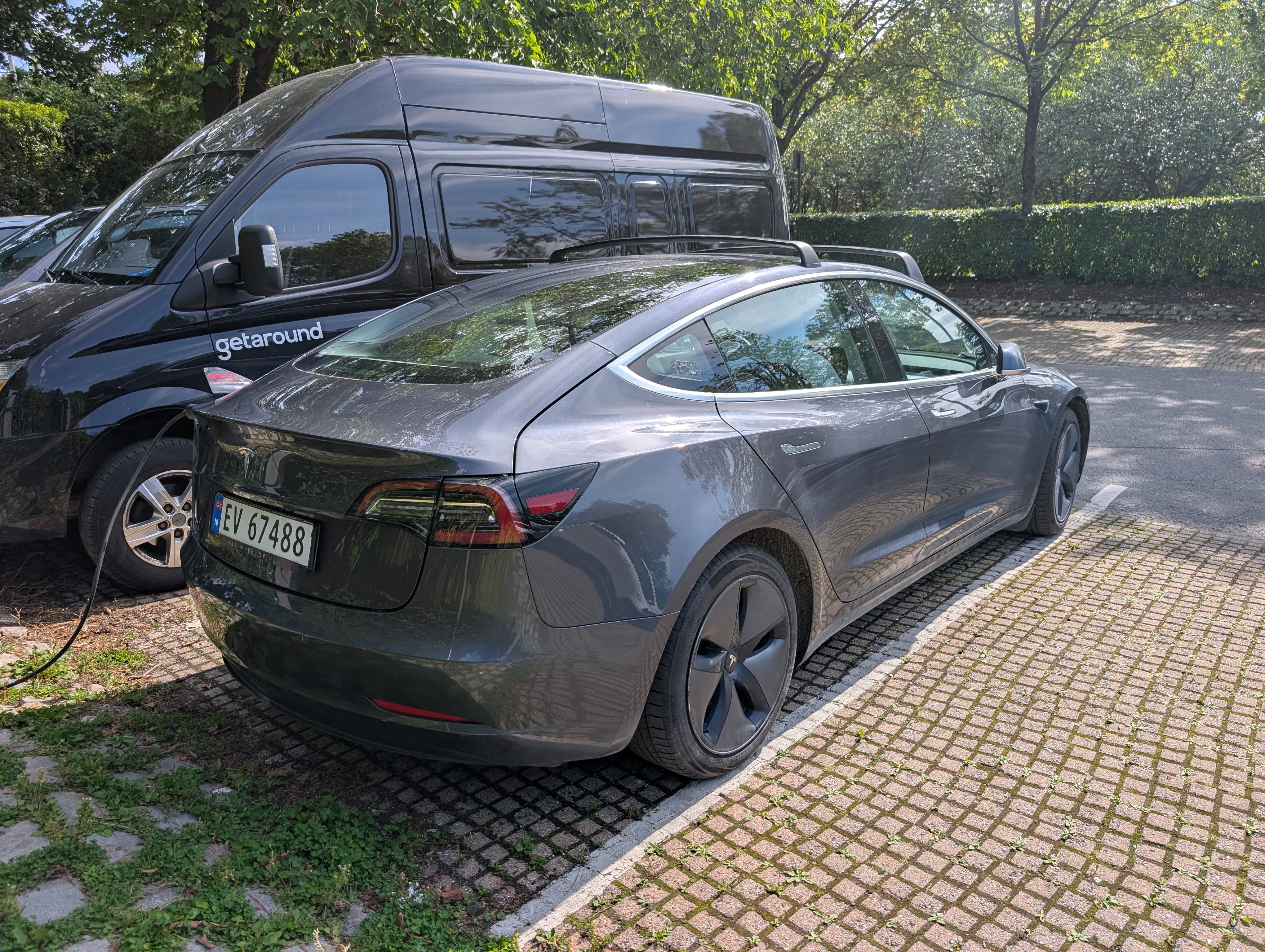 Tesla Model 3 Long Range with Backup camera
