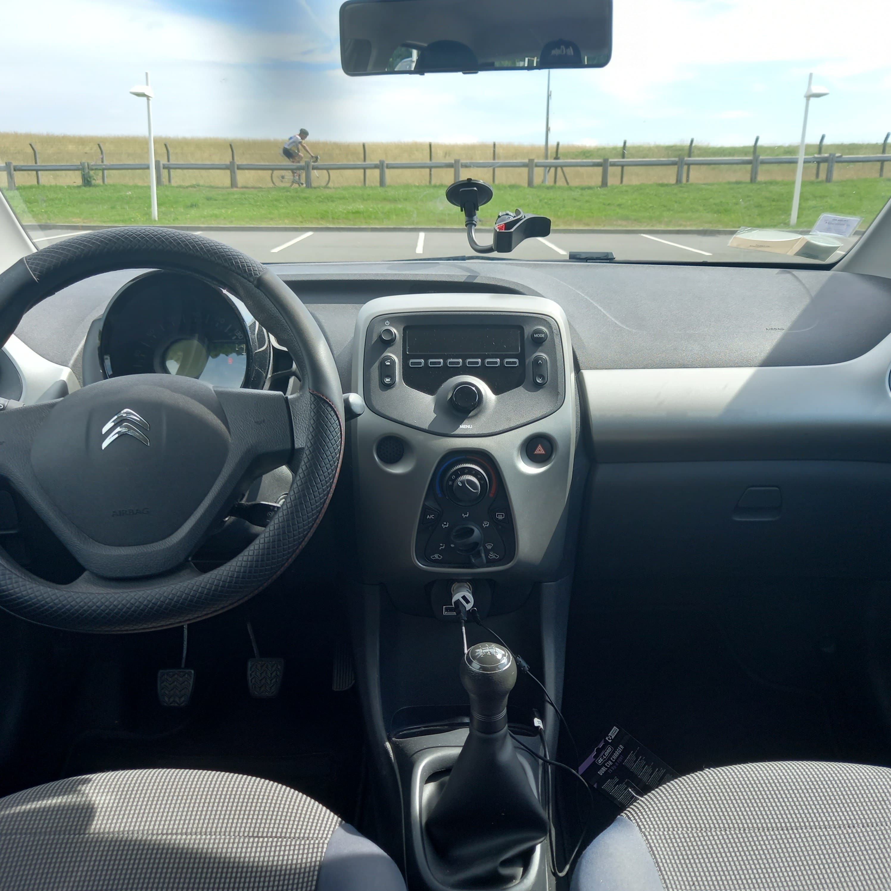 Citroen C1 II FEEL 1.2L 82CV BOITIER E85 ETHANOL with Audio / iPod input