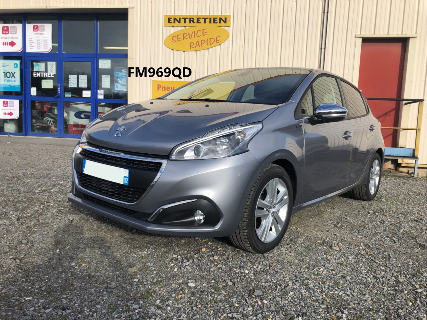Peugeot 208 sp95 - 5pl - FM969QD, 2019, Essence 95