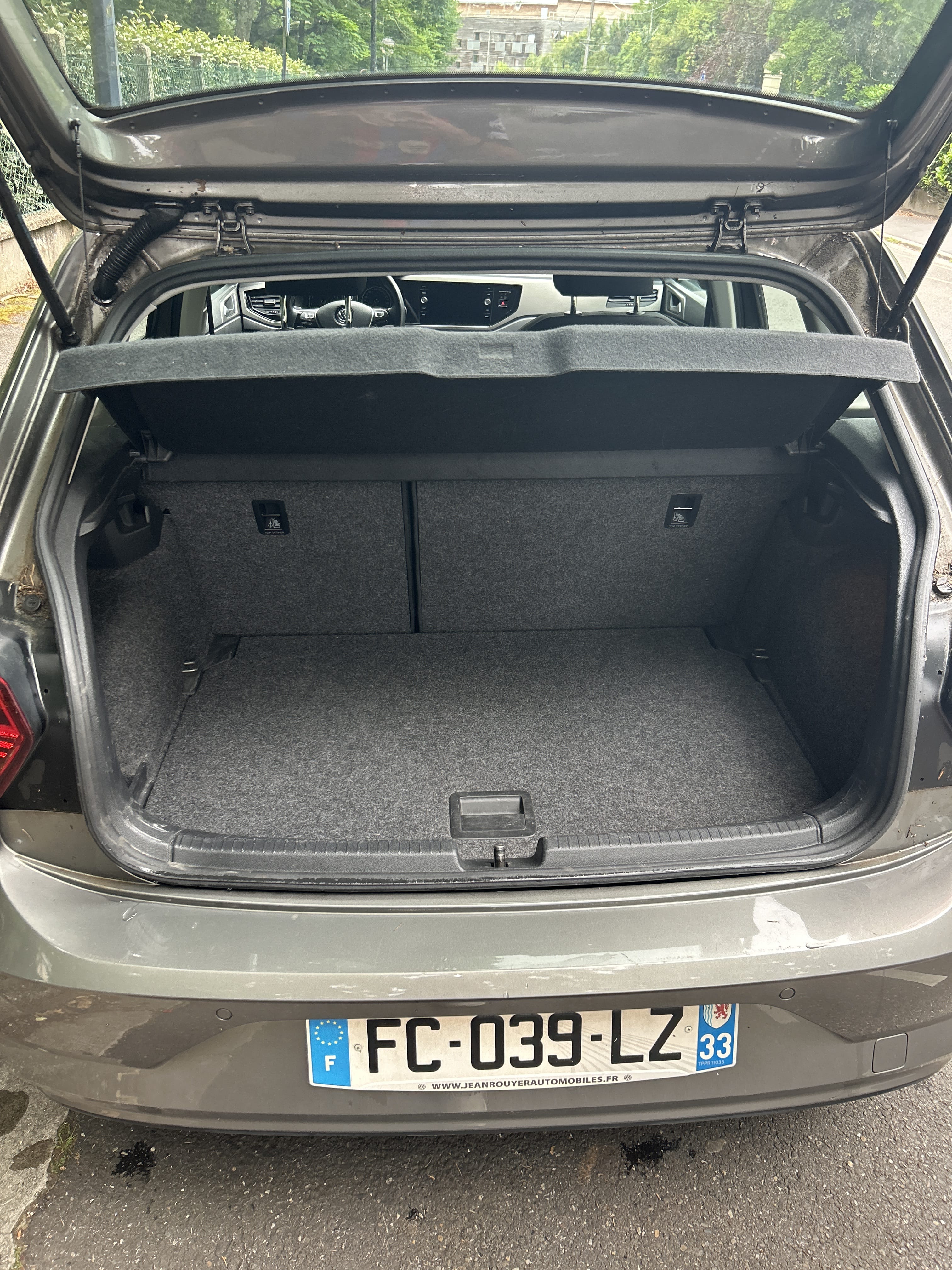 Volkswagen Polo con Audio Bluetooth
