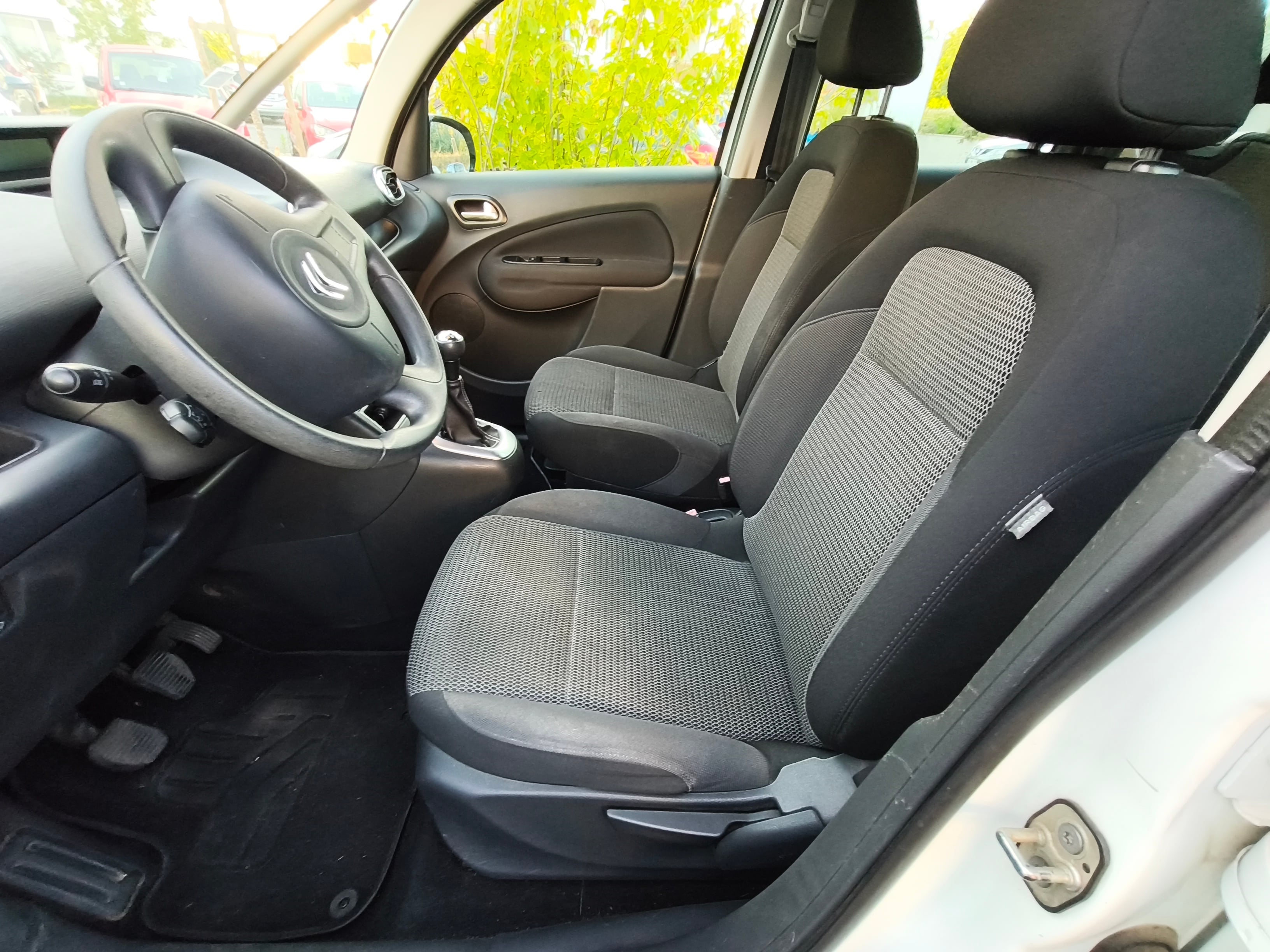 Citroen C3 Picasso avec Port USB