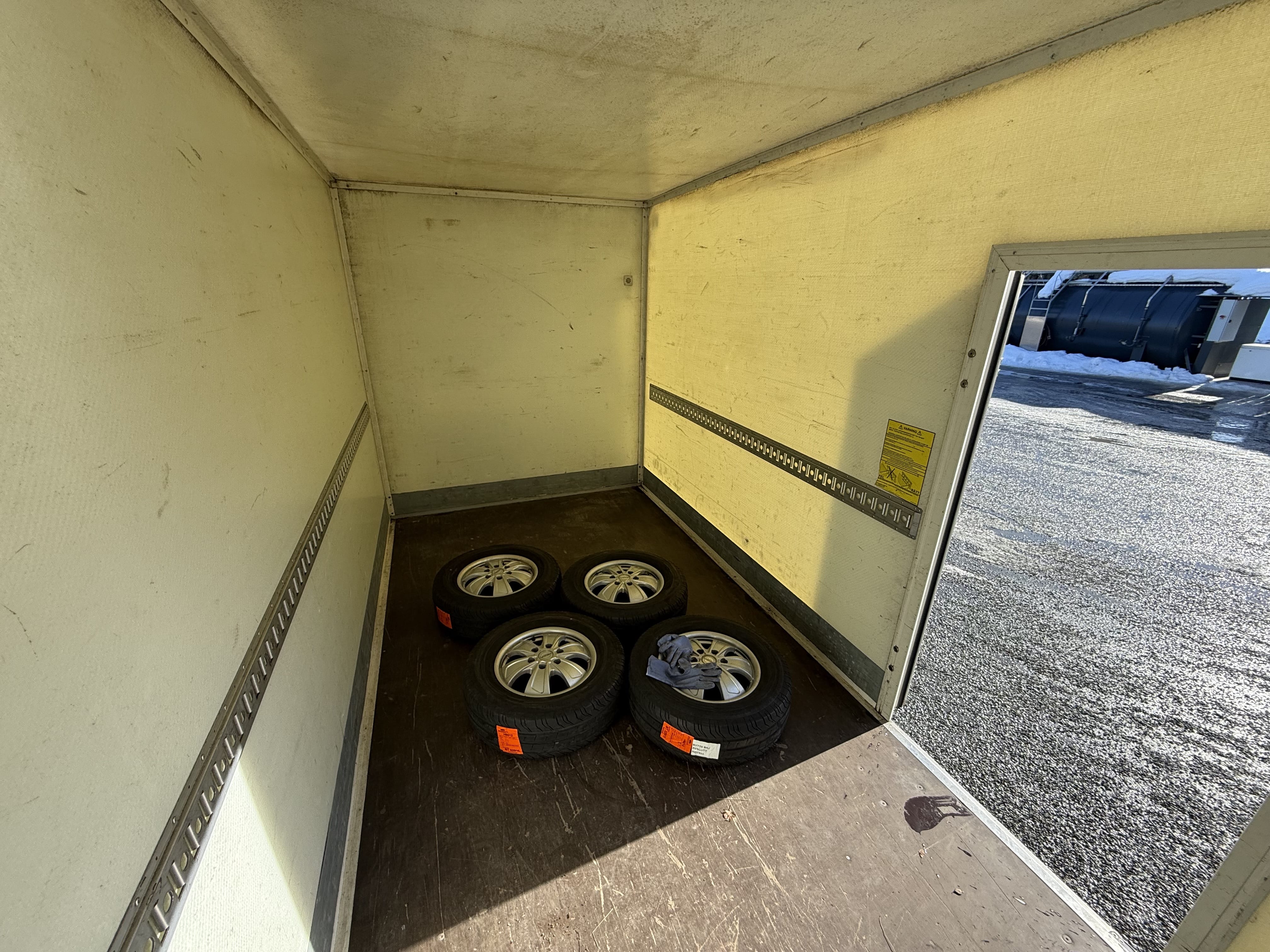Volkswagen Crafter Skapbil med Bluetooth audio