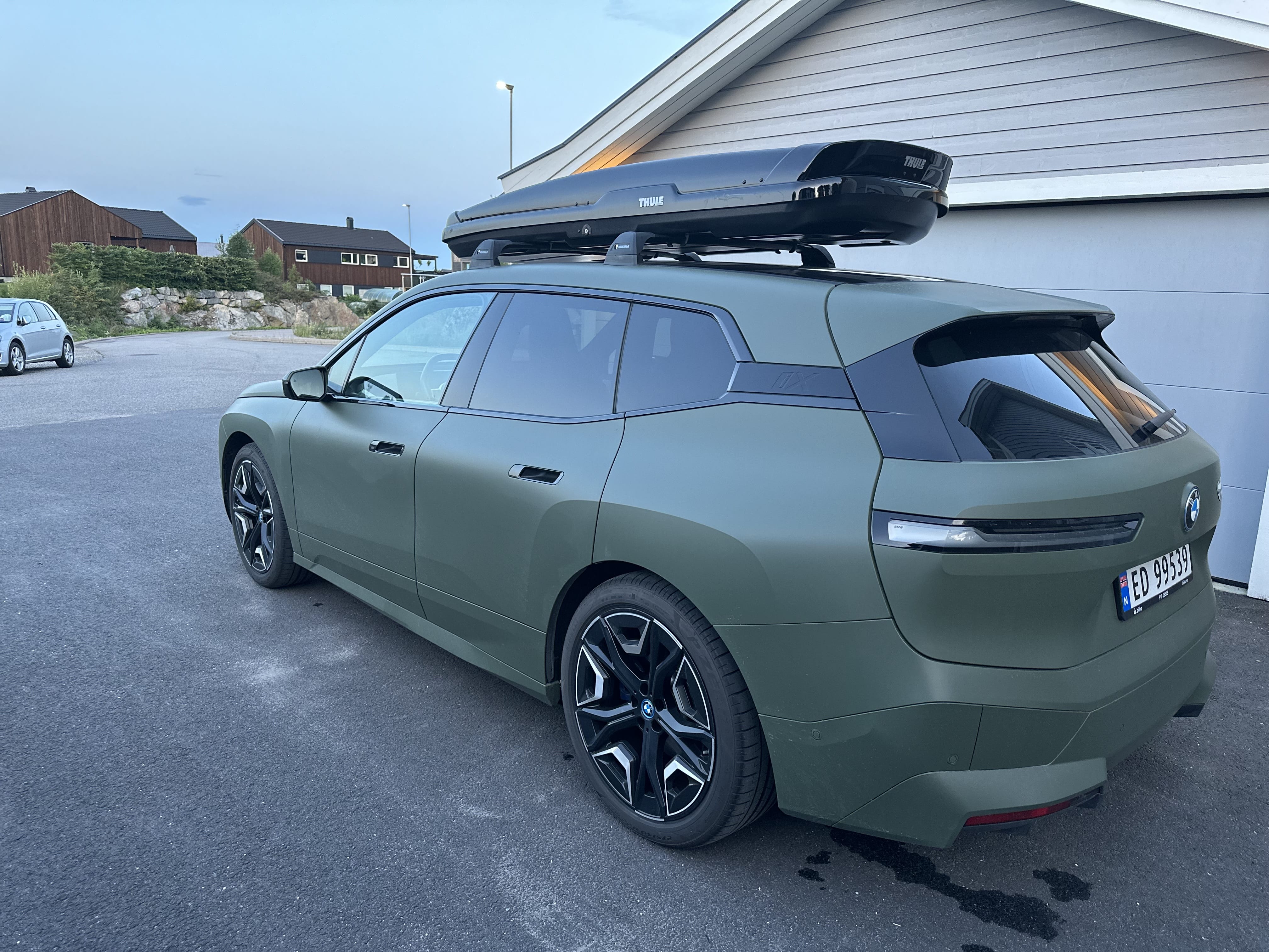 BMW iX xDrive40 med GPS