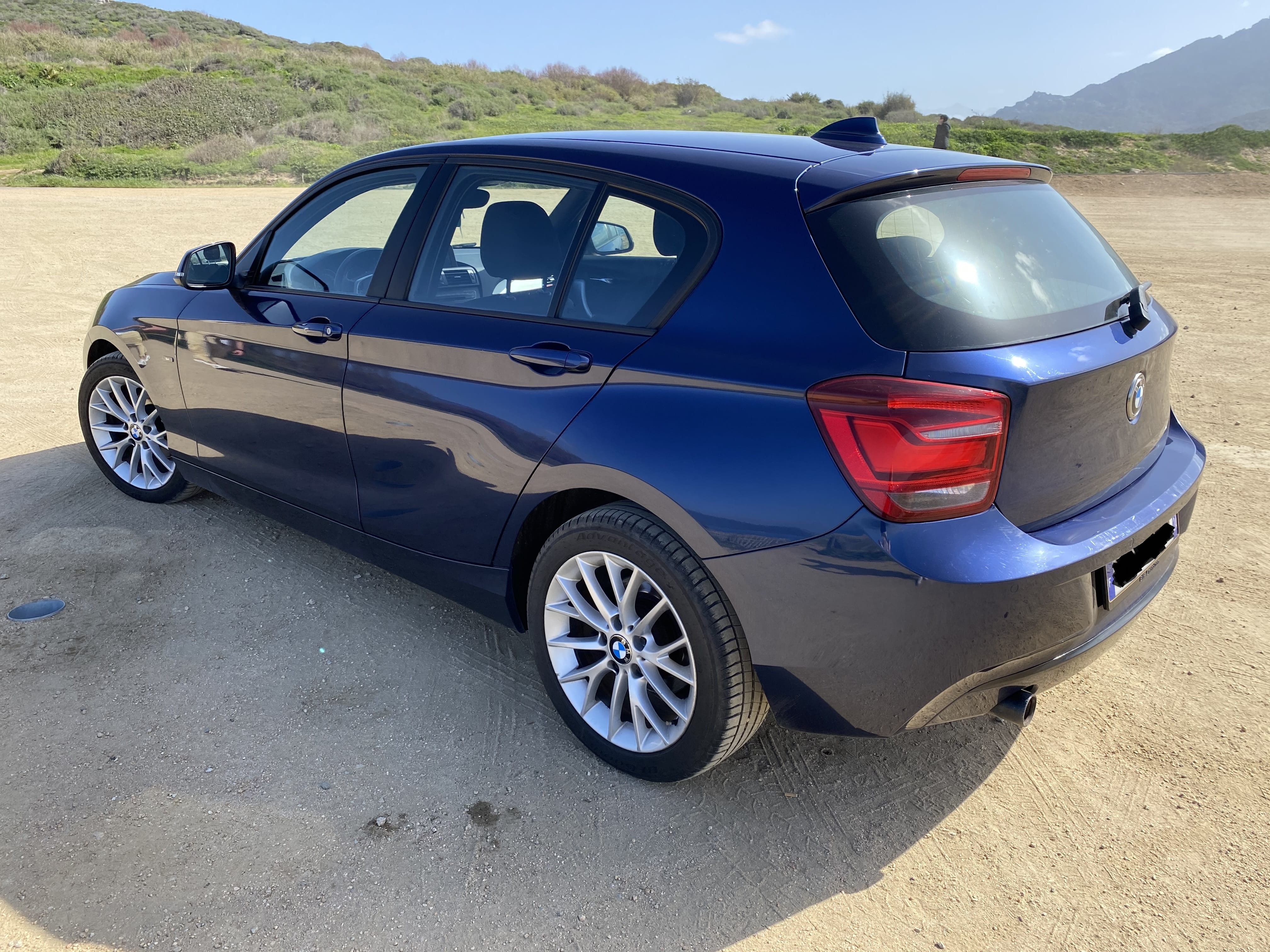 BMW Série 1 118d avec Climatisation