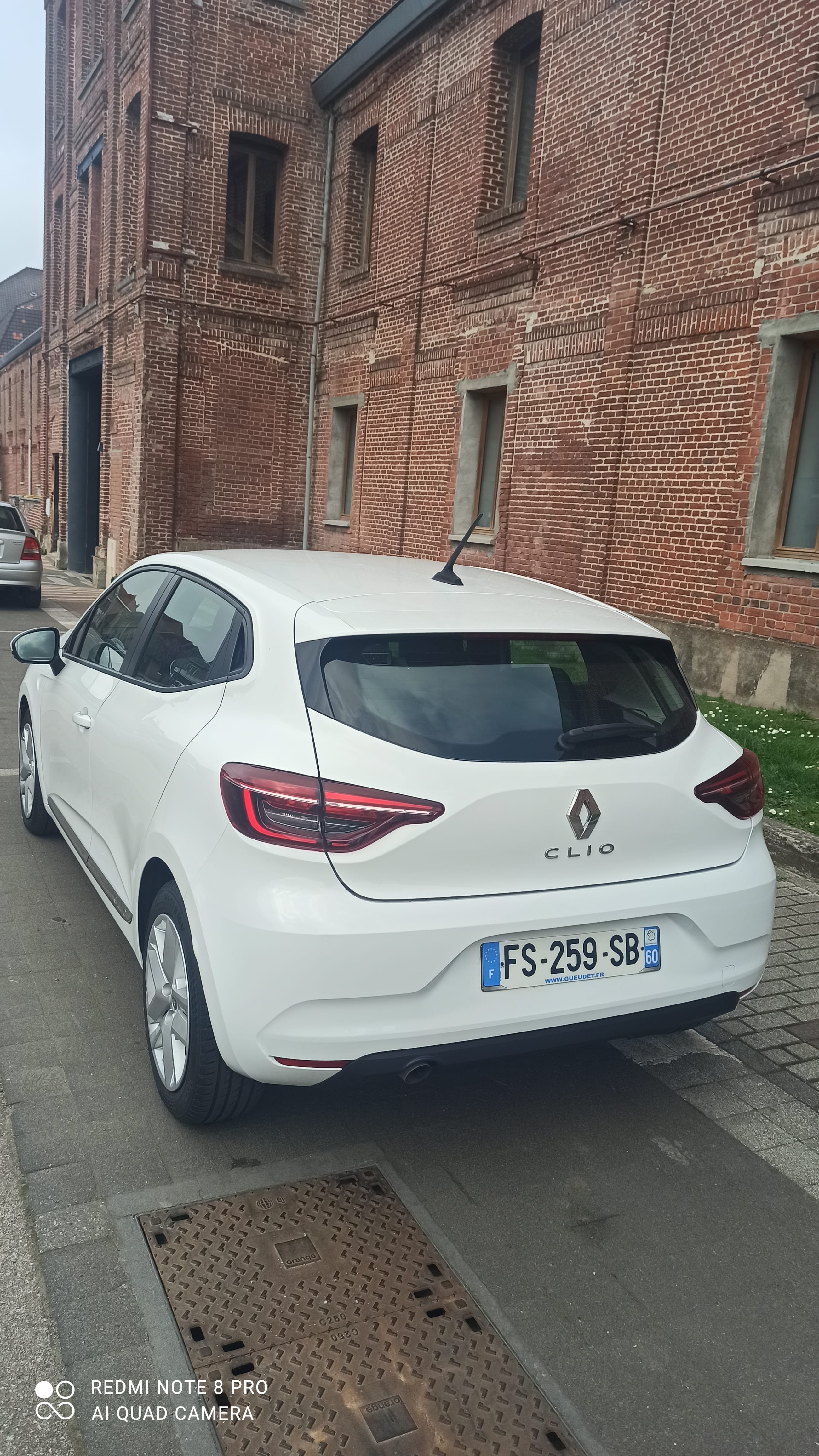 Renault Clio avec Pneus neige