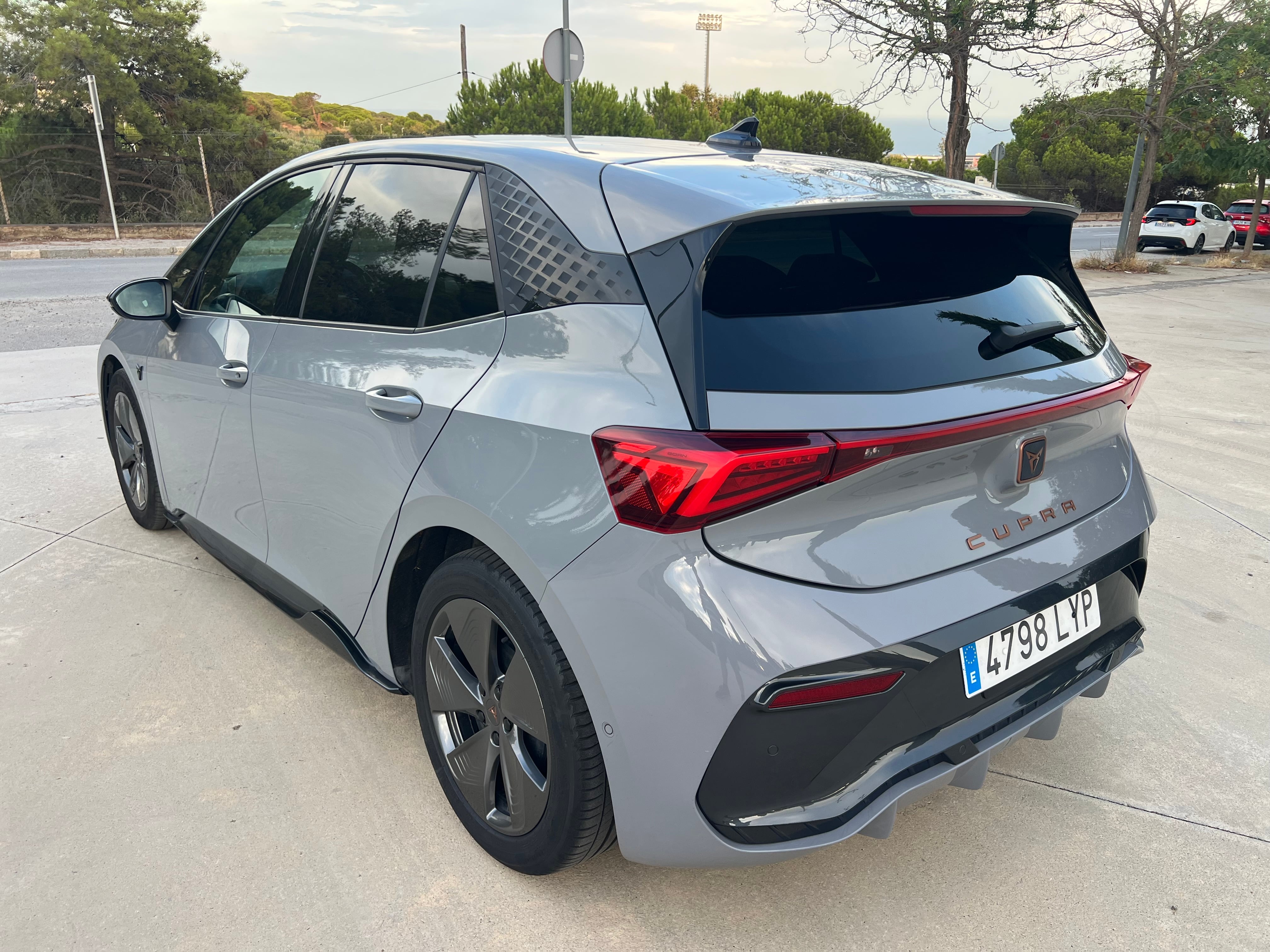 Cupra Born con Cámara de marcha atrás