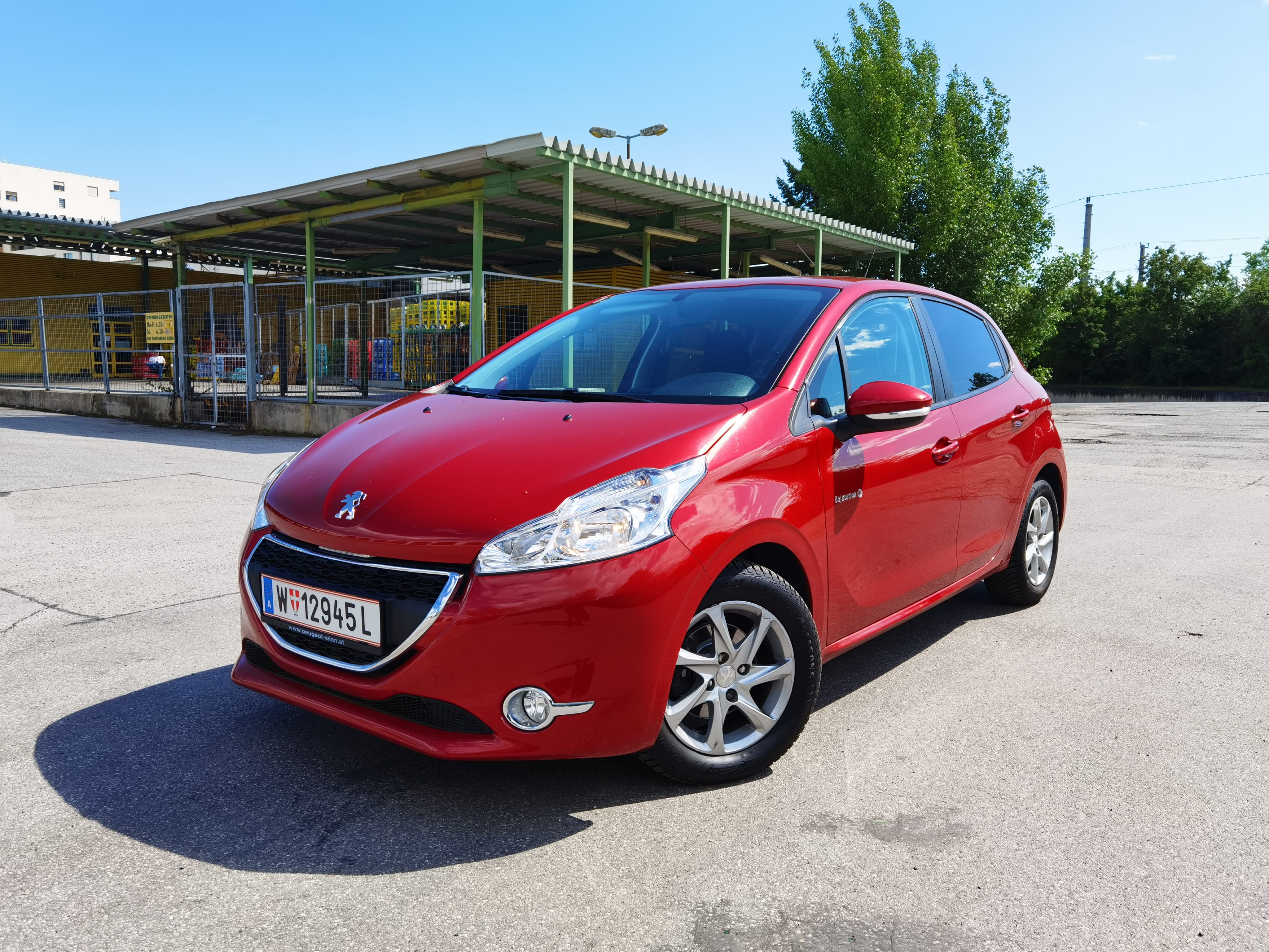Peugeot 208, 2014, Super 95