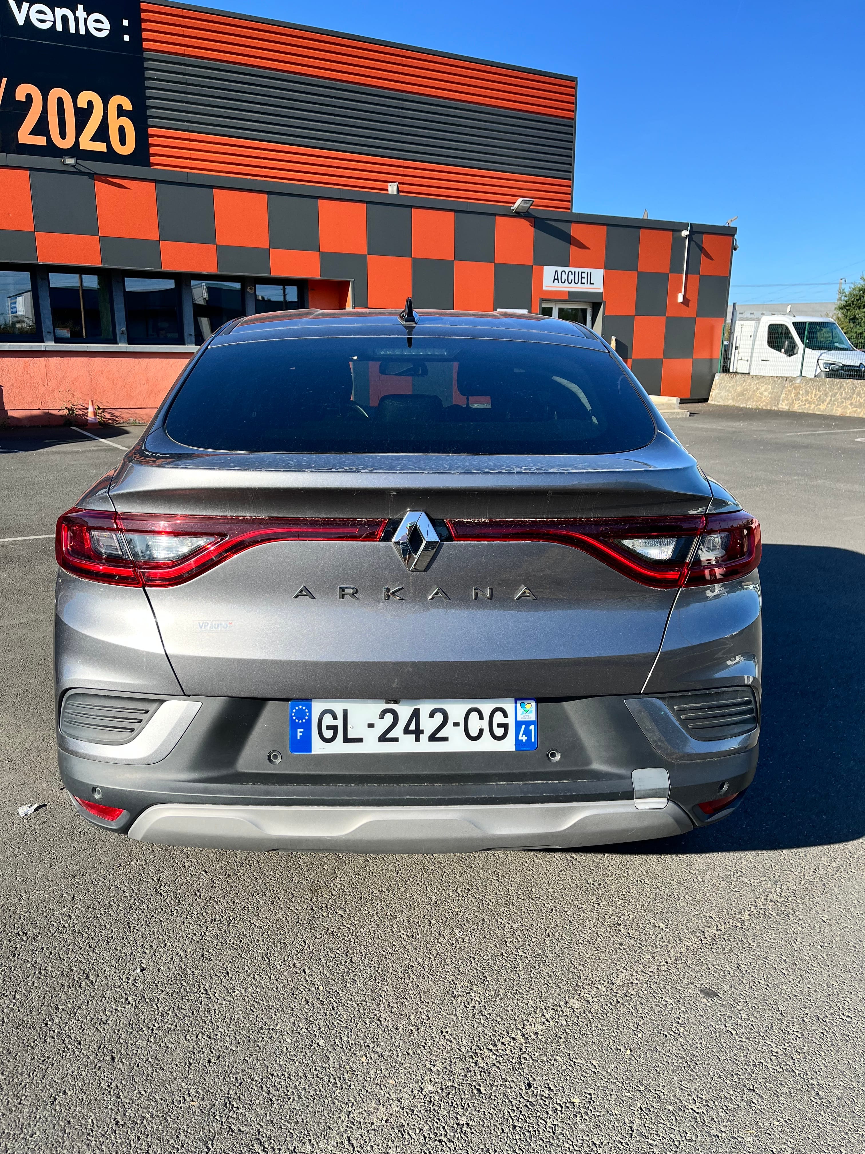 Renault Arkana E-Tech avec Port USB