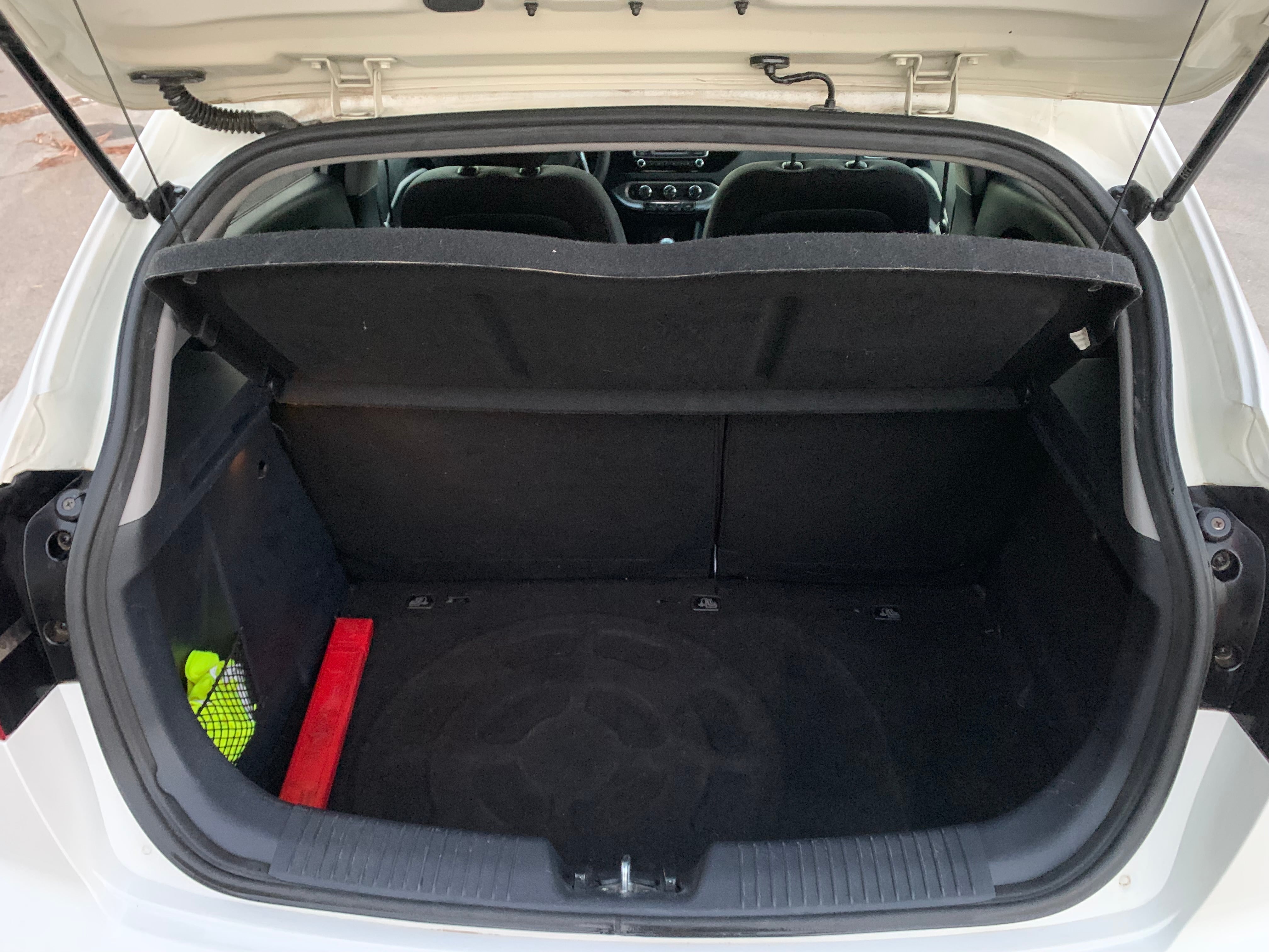 Kia Rio avec Autoradio