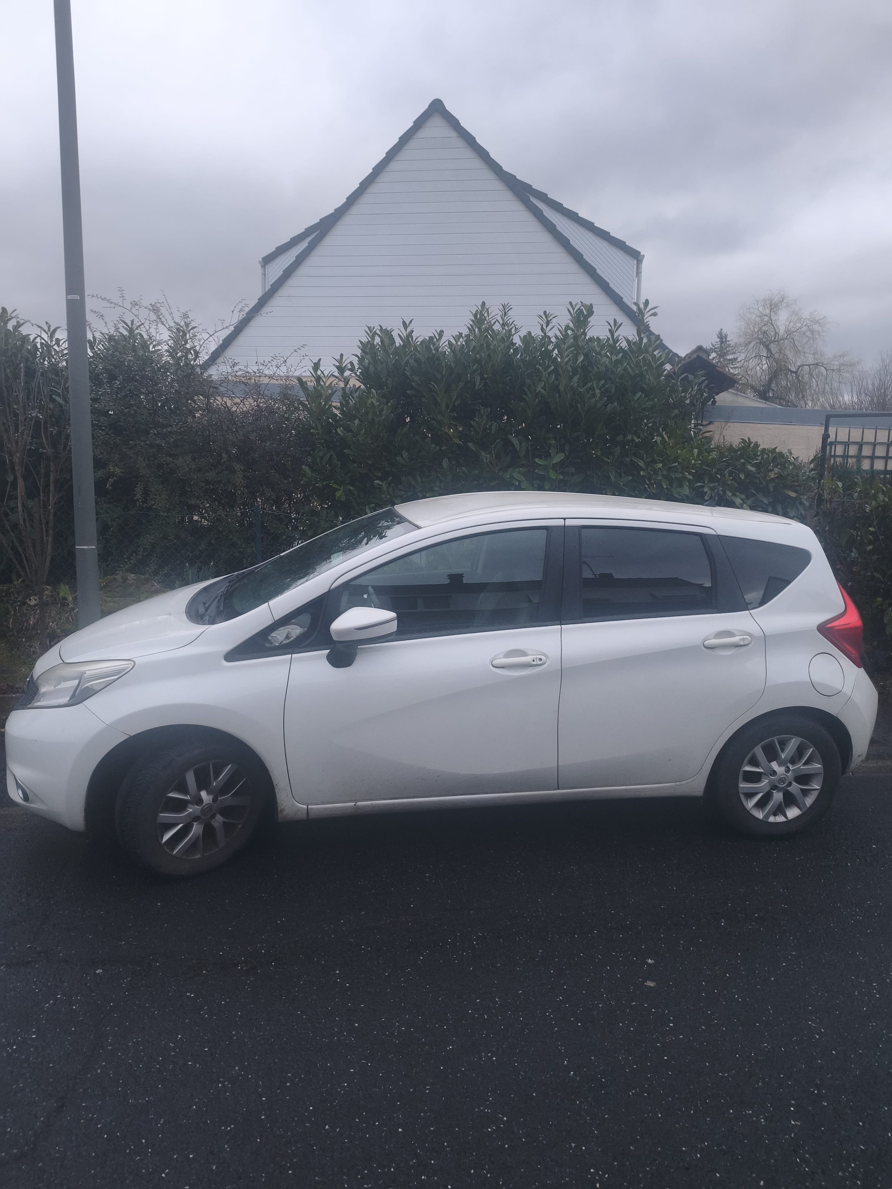 Nissan Note avec Climatisation