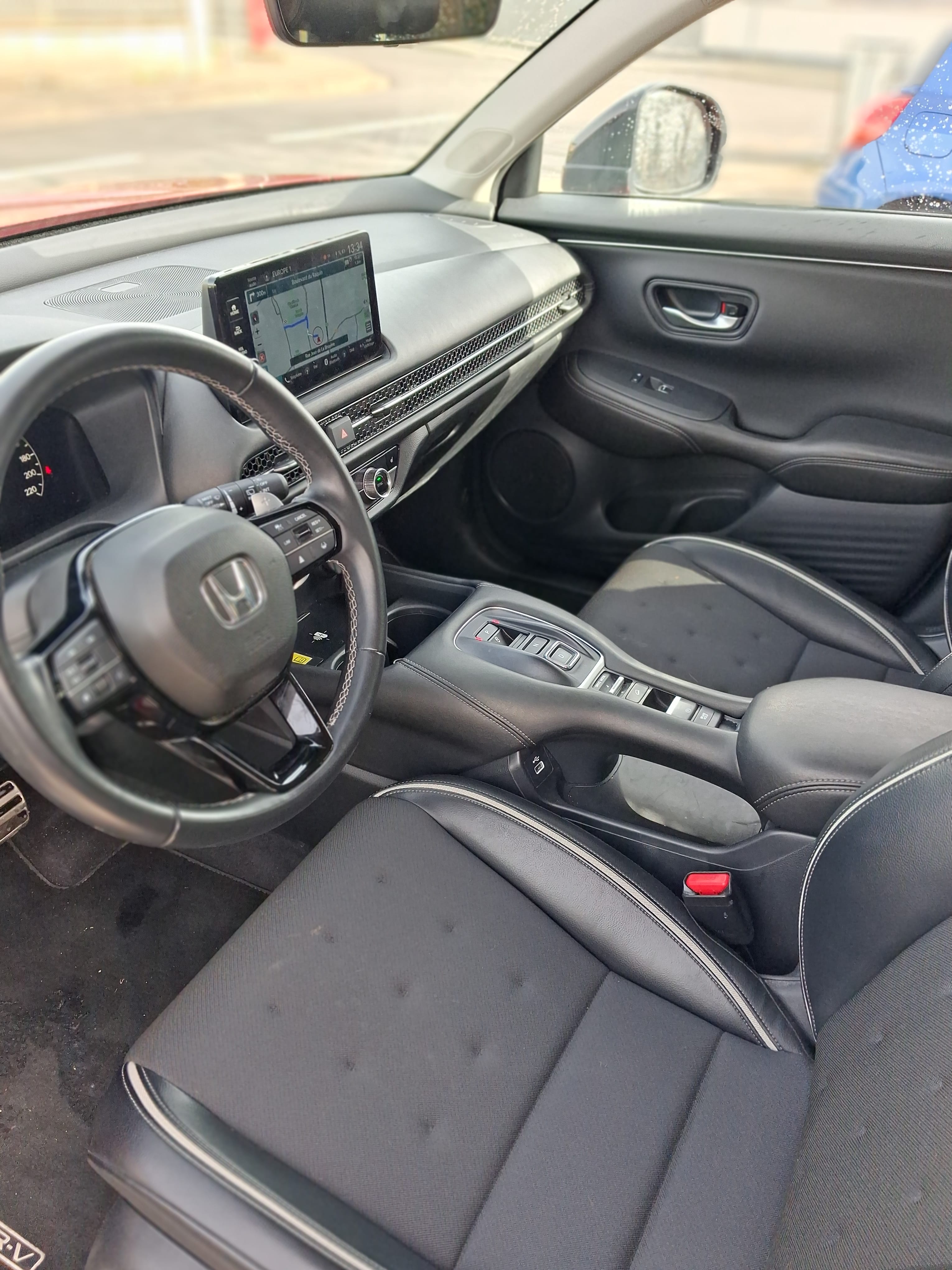 Honda ZR-V e-HEV avec Siège bébé