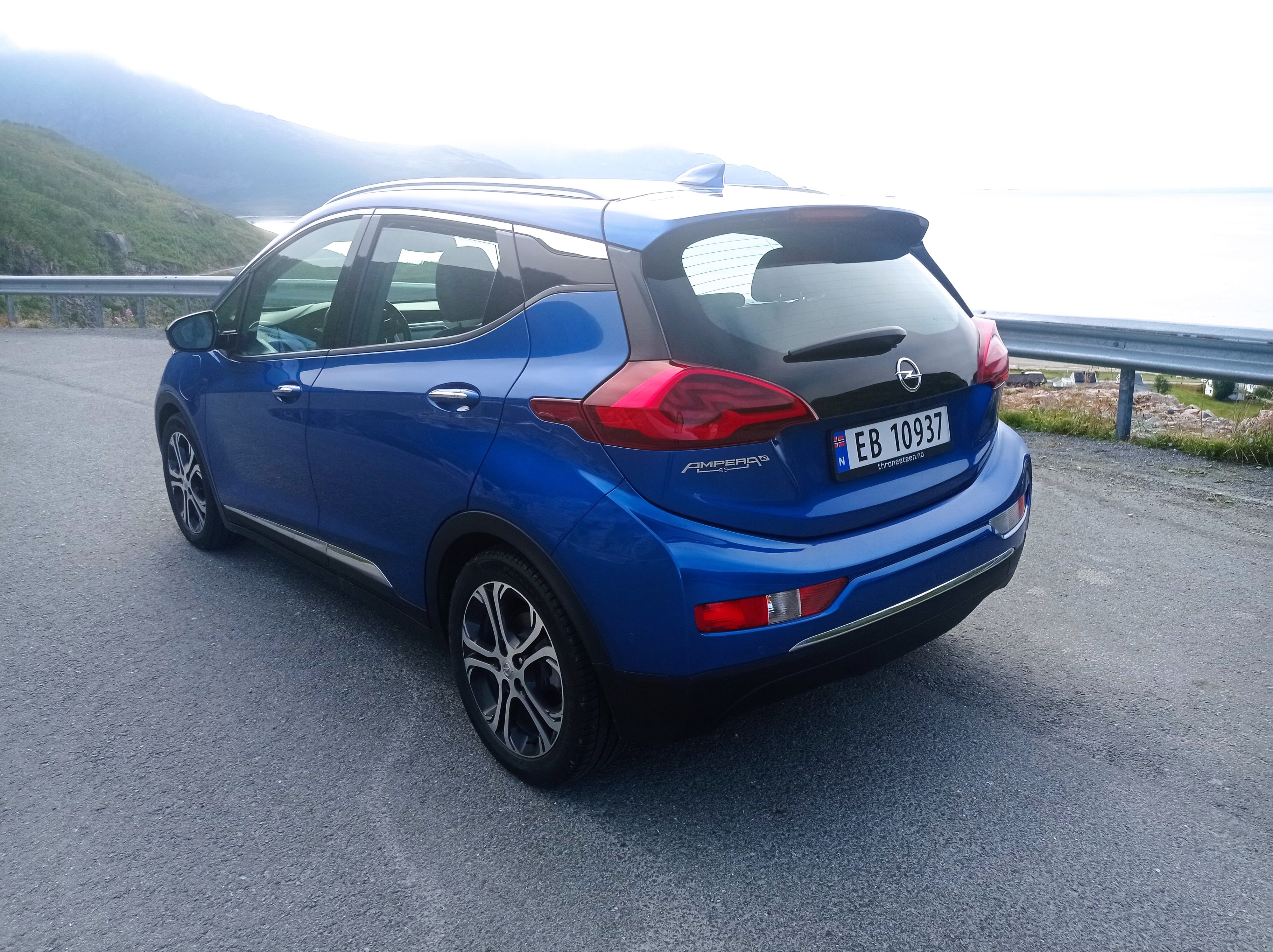 Opel Ampera E avec Apple CarPlay