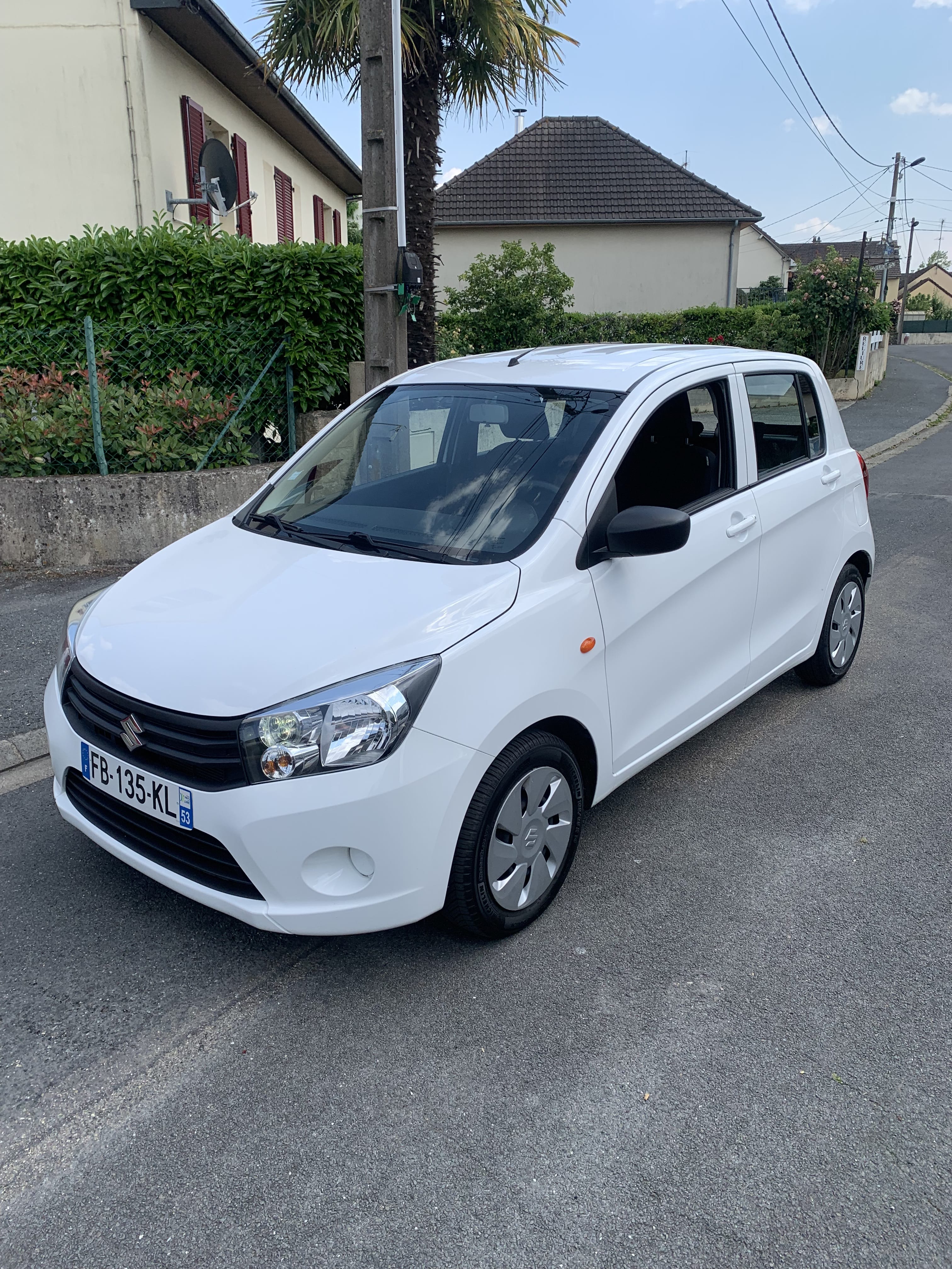 Suzuki Celerio, 2018, Essence 98
